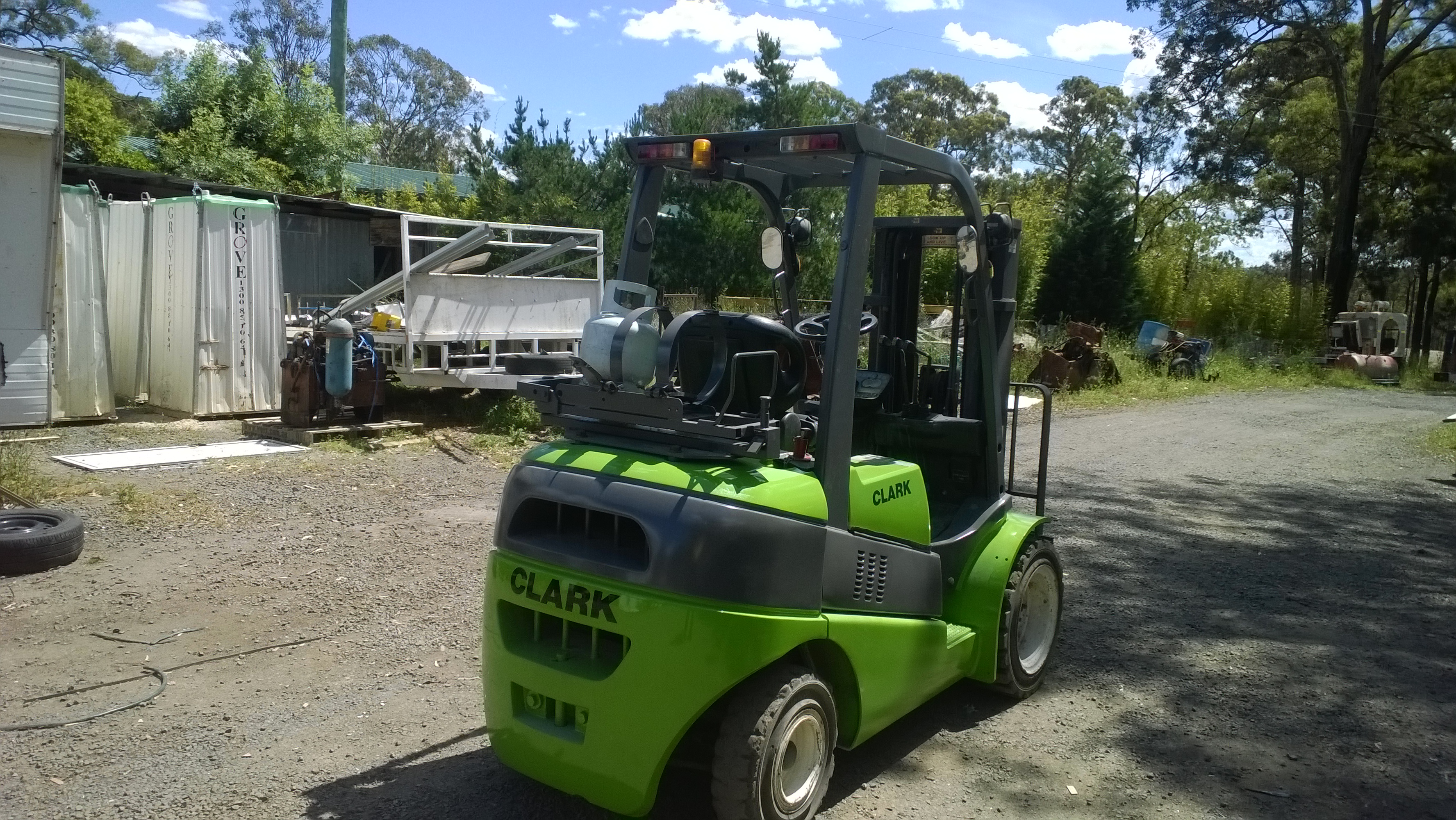 CLARK C30L FORKLIFT
