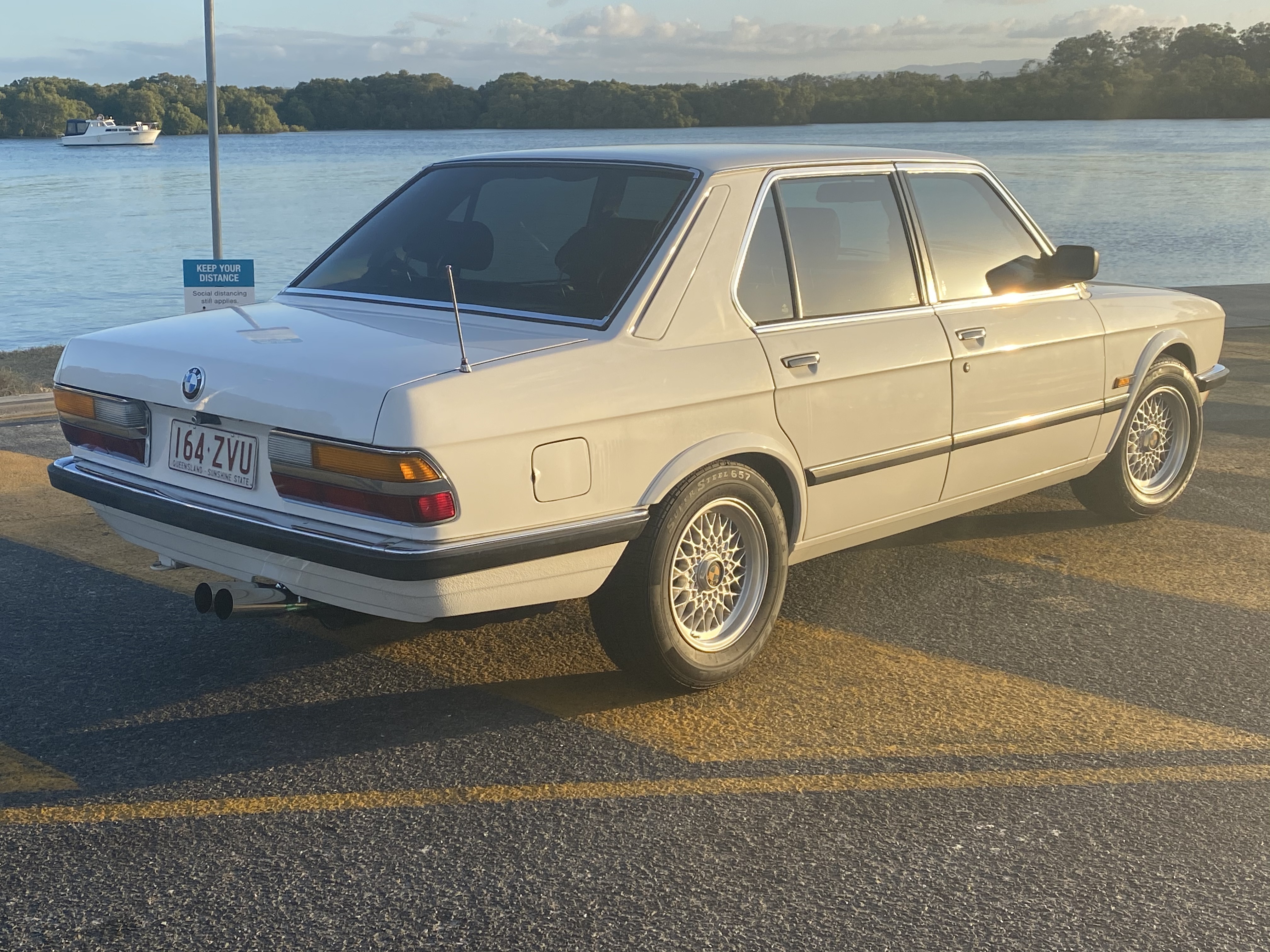 1986 BMW 5 35i EXECUTIVE SEDAN