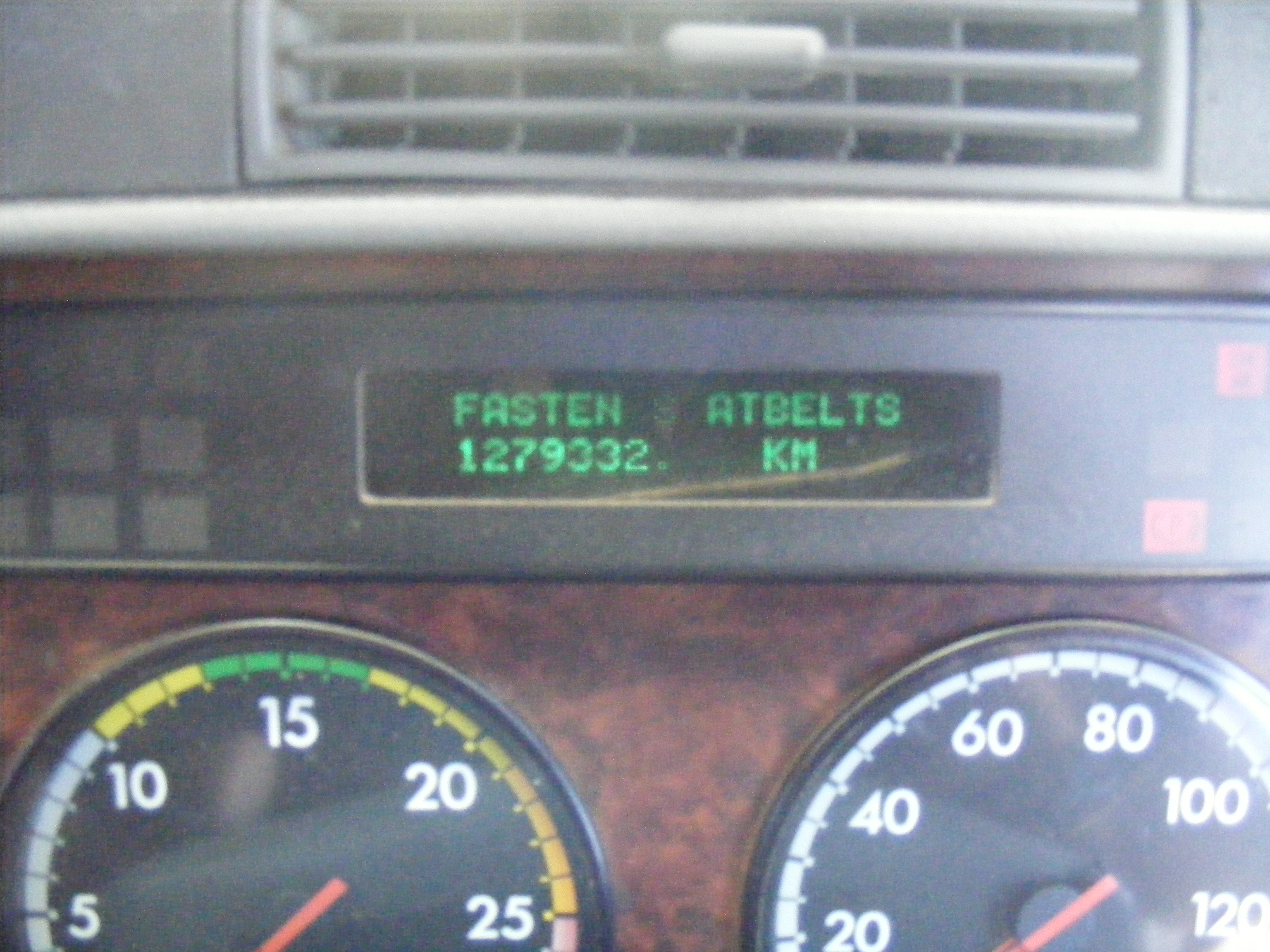 2001 FREIGHTLINER C 112 CENTURY CLASS (6x4) 18 SP MANUAL P/MOVER