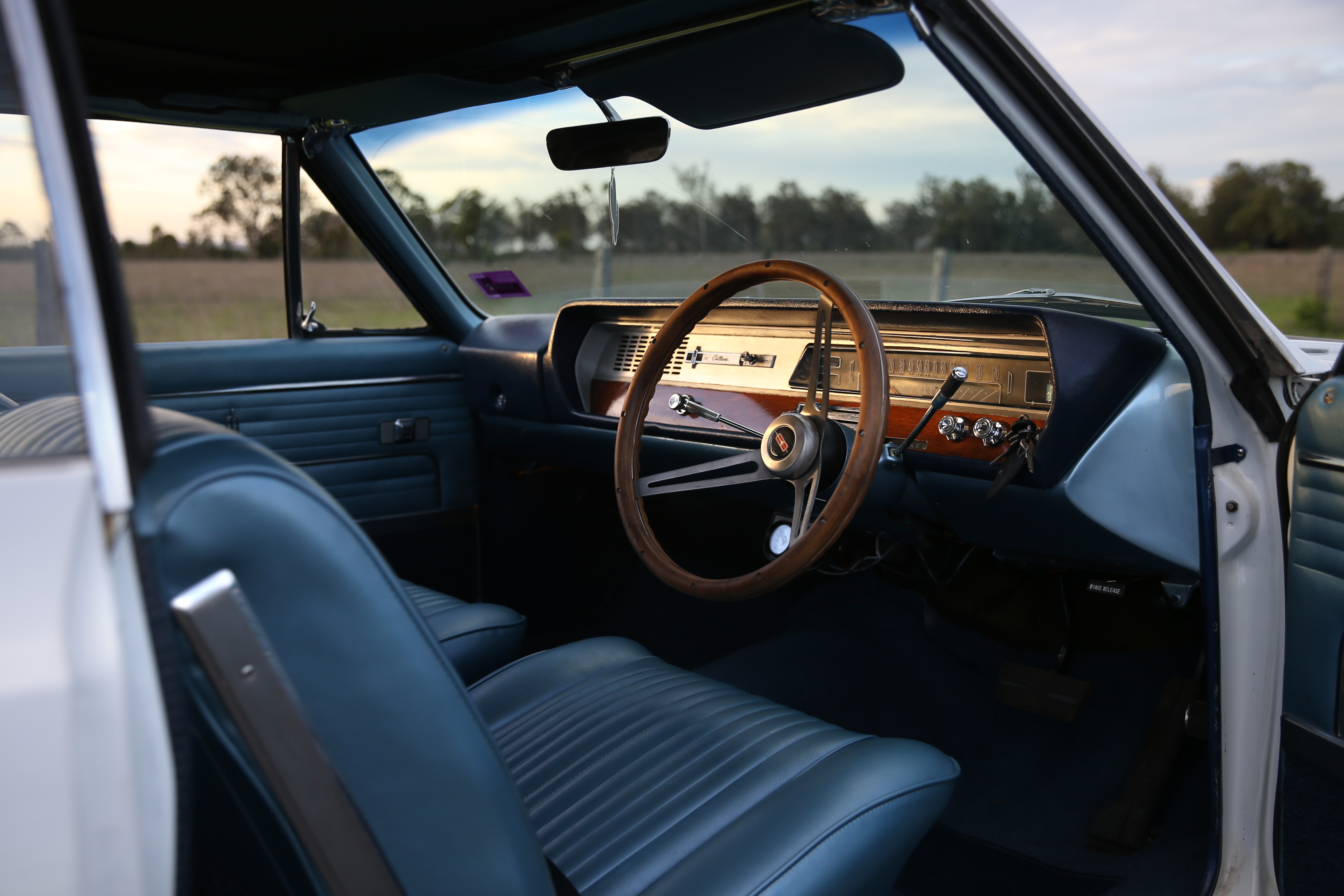 1965 OLDSMOBILE CUTLASS CONVERTIBLE