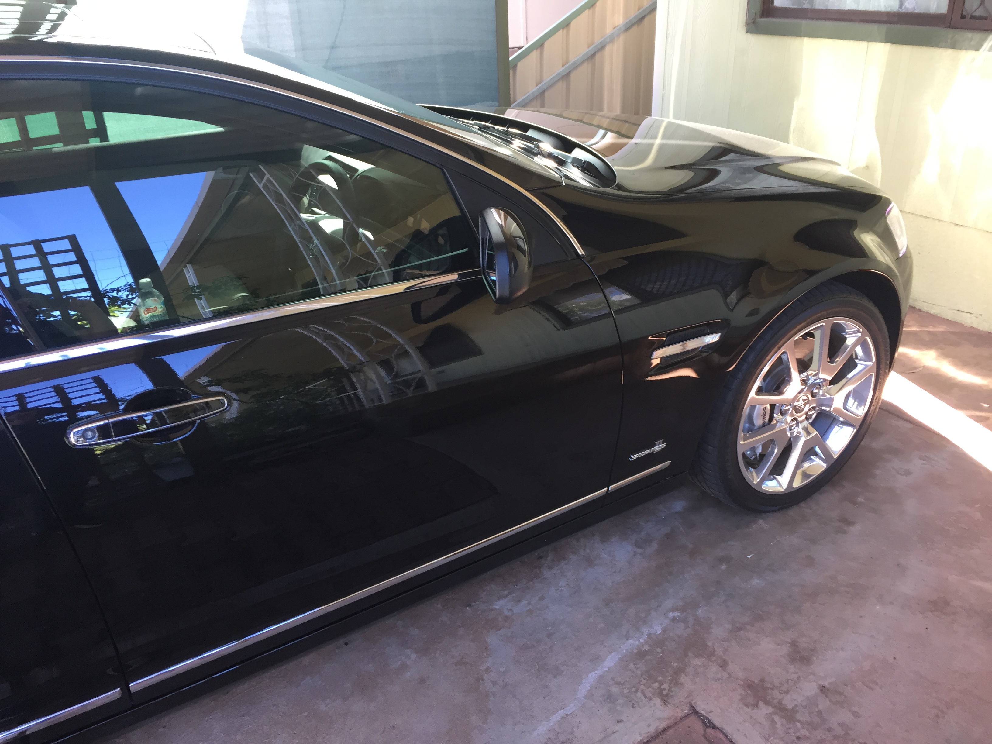 2011 HOLDEN CALAIS VE II V REDLINE EDITION SEDAN