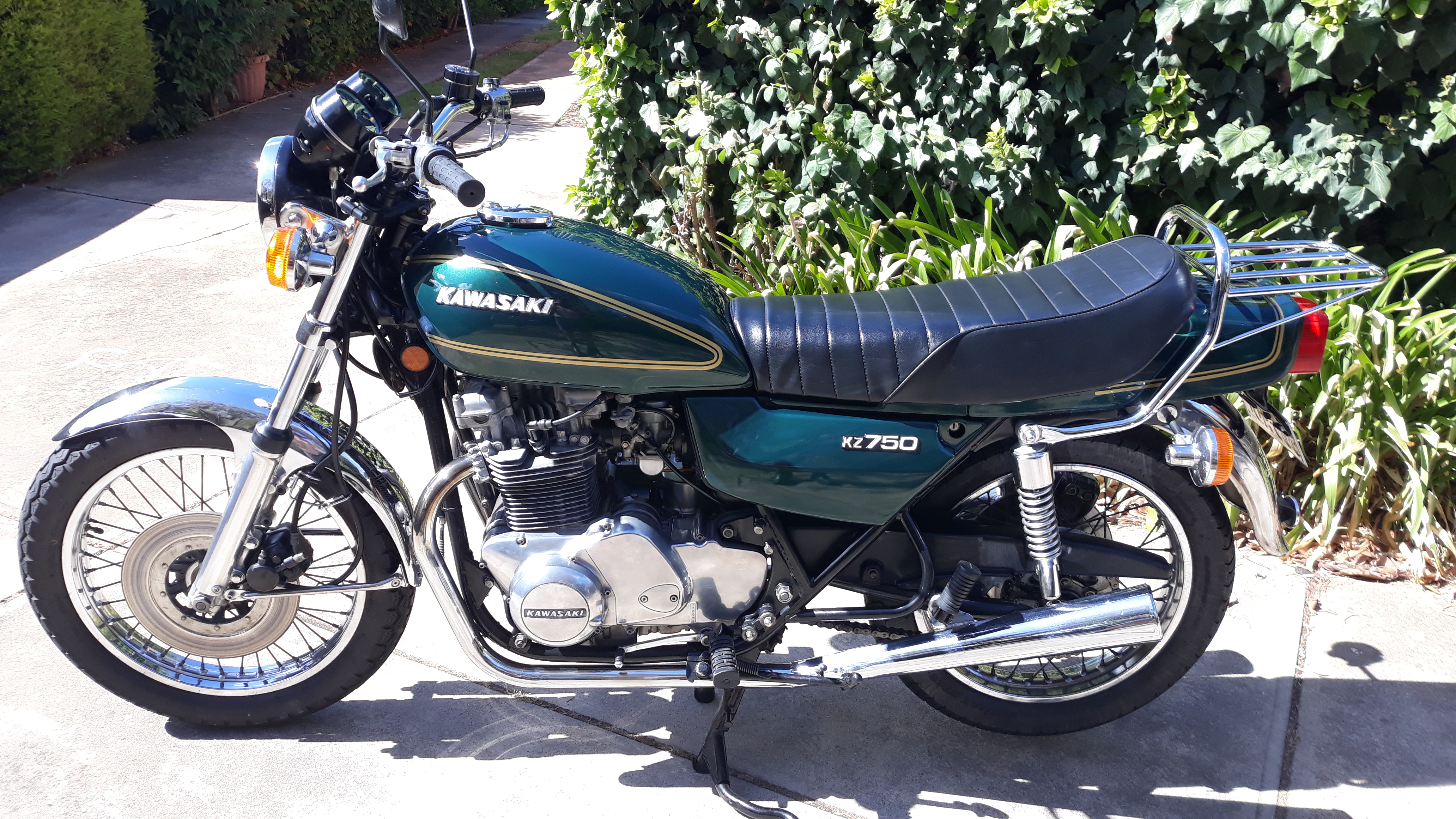 1977 KAWASAKI KZ750 B1