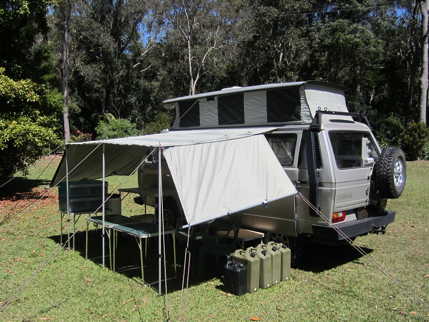 1988 VOLKSWAGEN SYNCRO 4X4 POP TOP CAMPERVAN