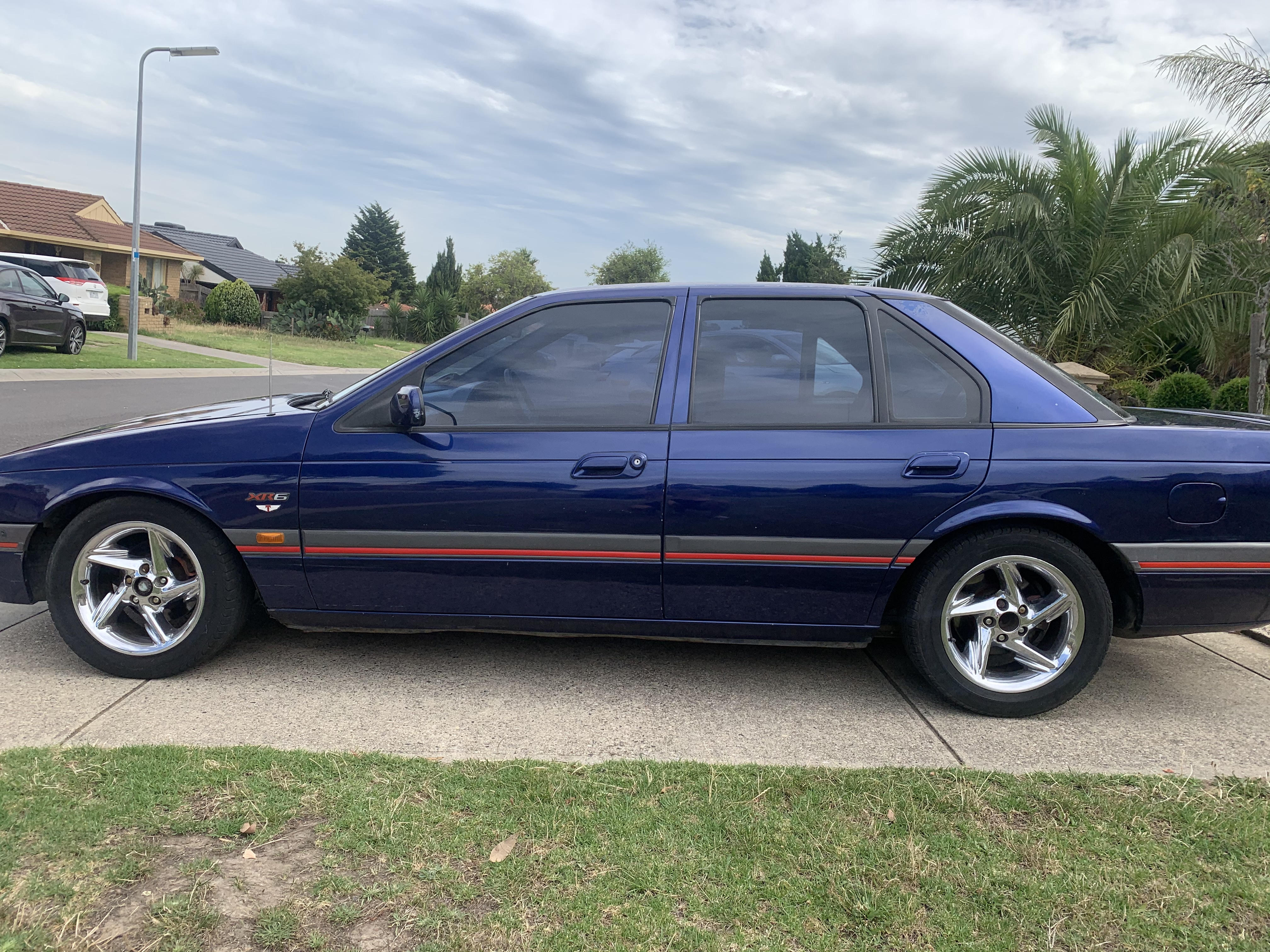 1994 FORD FALCON ED XR6 SEDAN