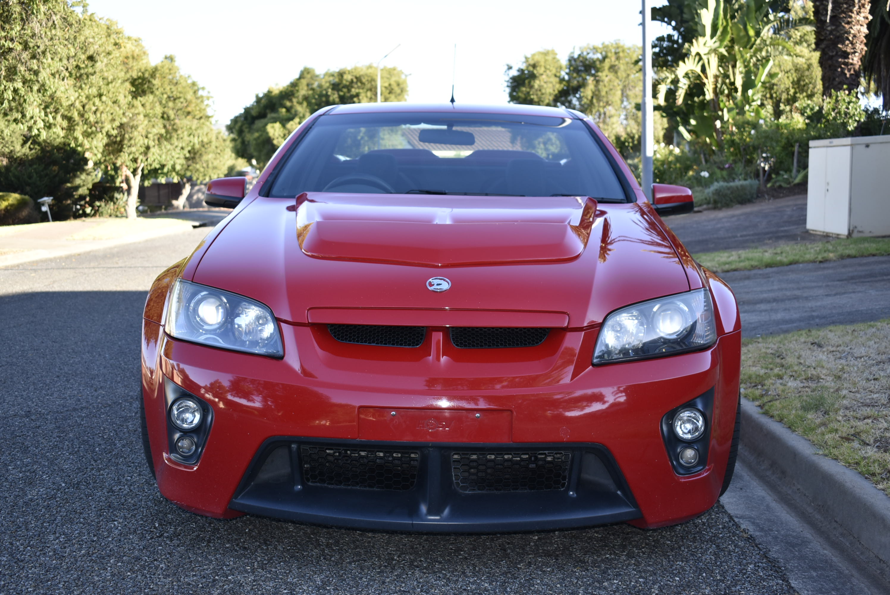 2007 HSV MALOO E SERIES R8 UTILITY