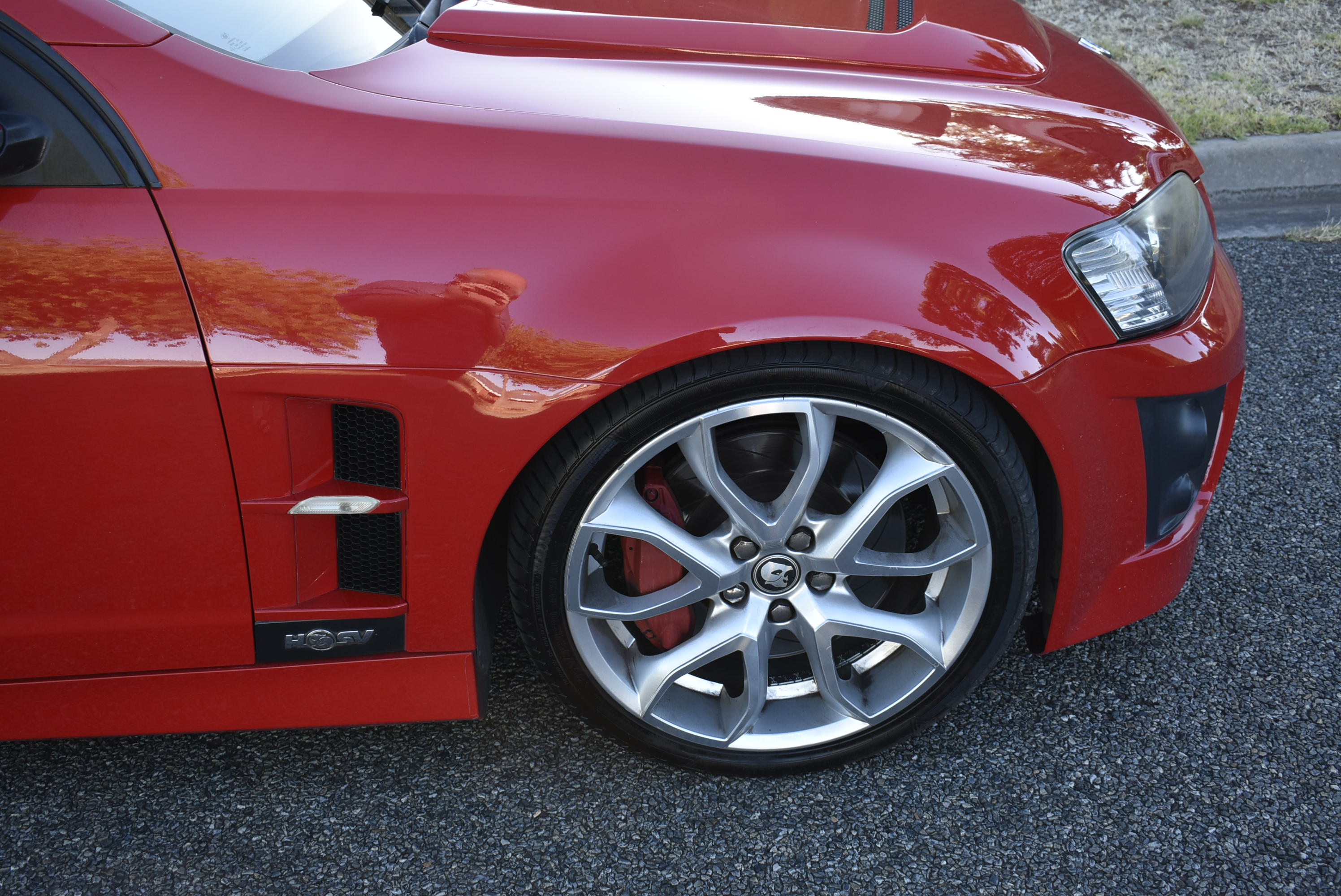 2007 HSV MALOO E SERIES R8 UTILITY