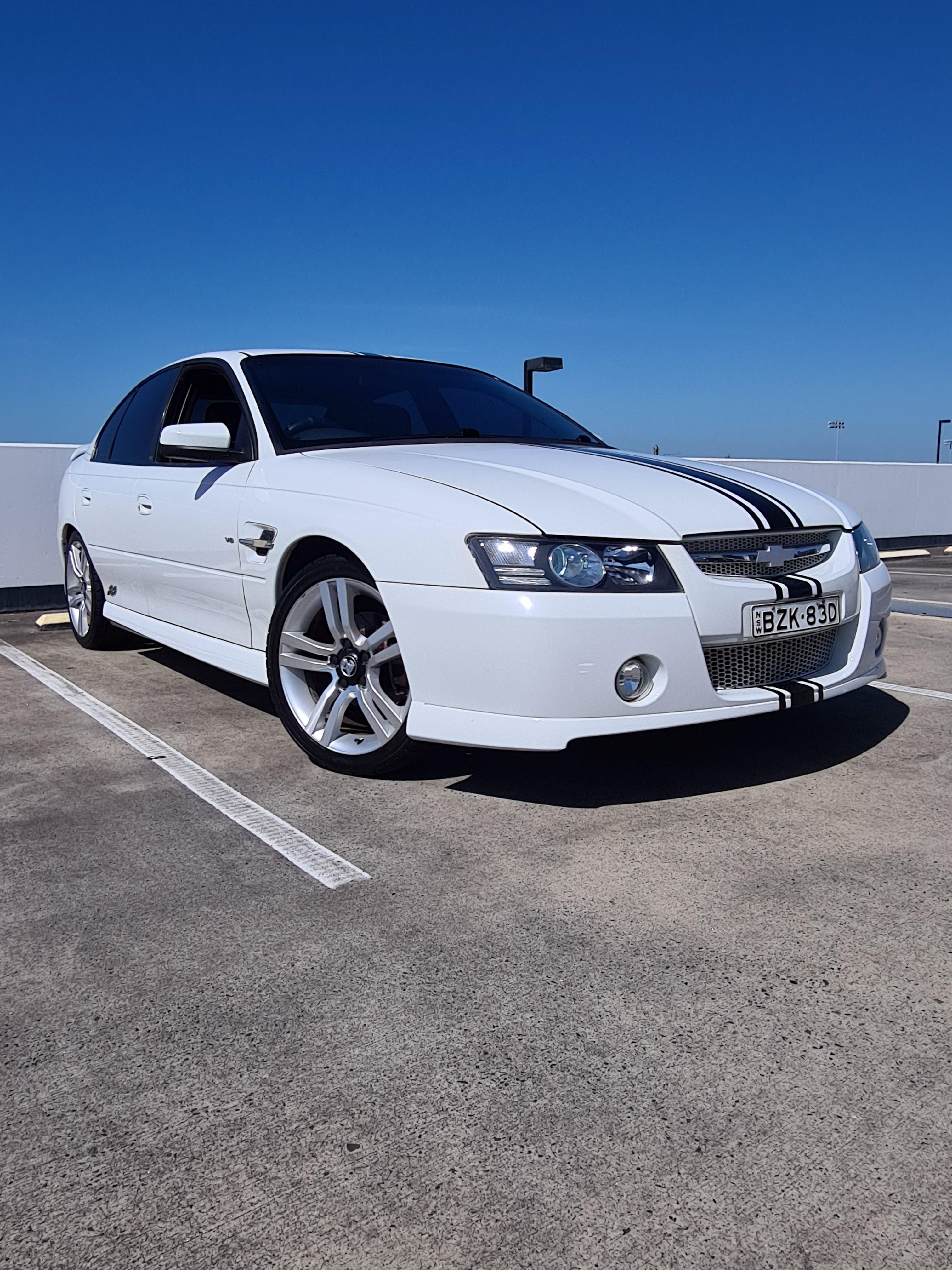 2004 HOLDEN COMMODORE VZ SS SEDAN