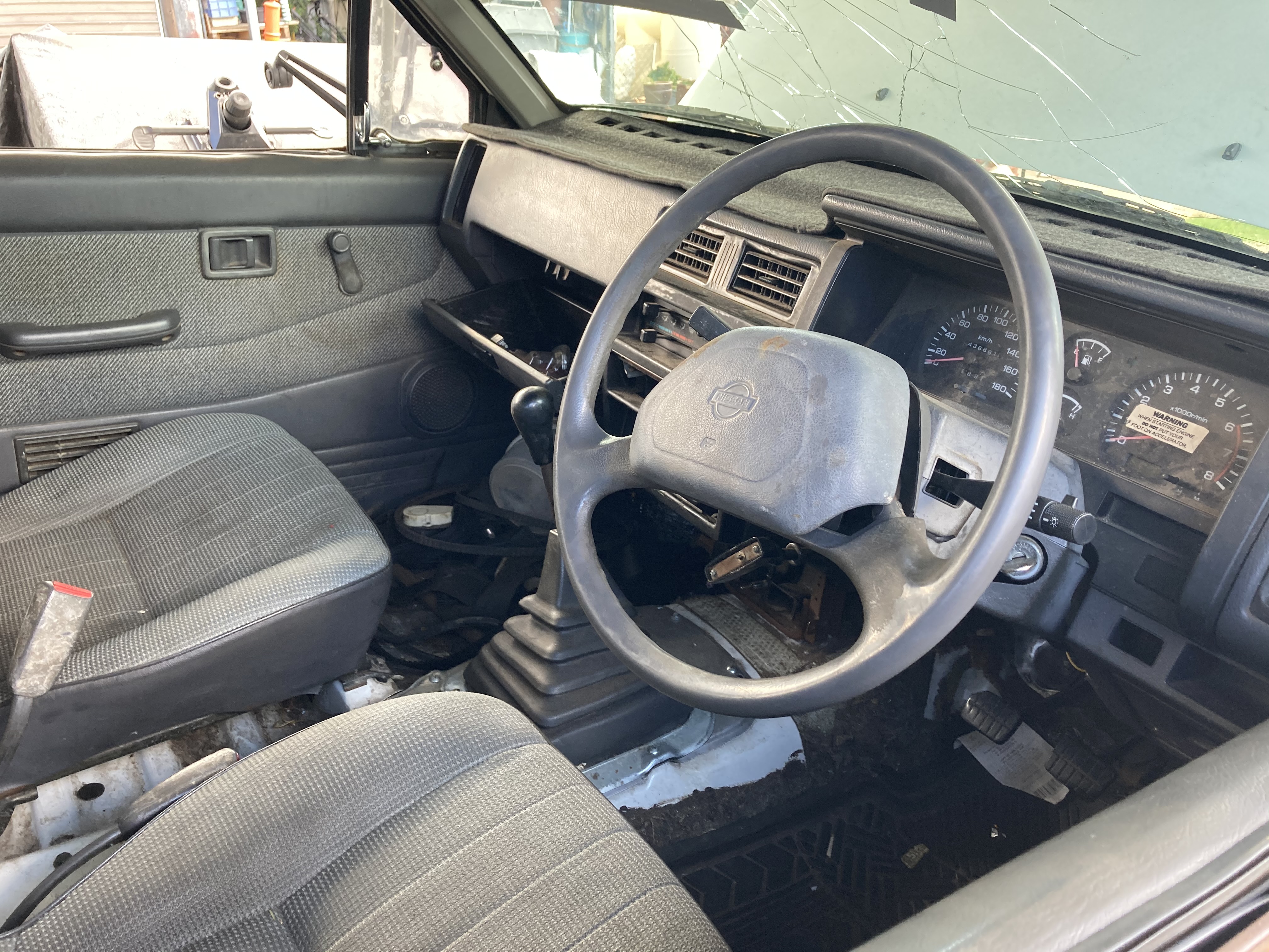 NISSAN NAVARA D21 PARTS 1992