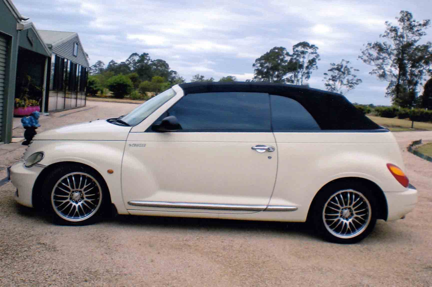 2007 CHRYSLER PT CRUISER CONVERTIBLE