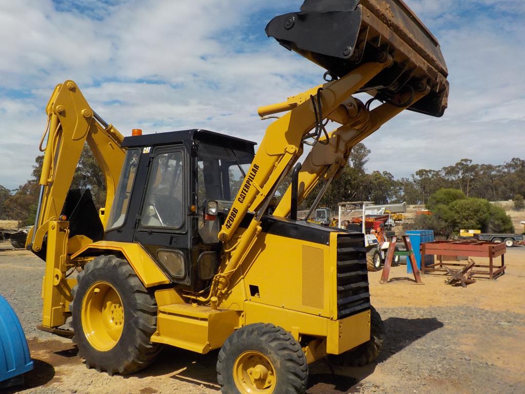 Caterpillar 428B FEL/Backhoe
