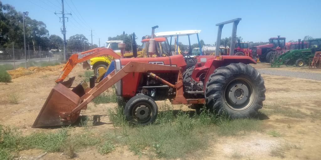 Massey Ferguson 275 FEL Tractor