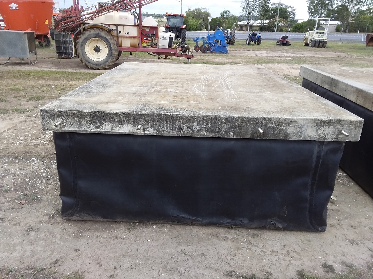 PONTOONS 3.3M X 2.4M
