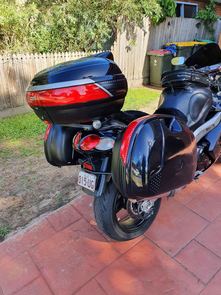 2002 KAWASAKI ZZ-R1200 ROAD