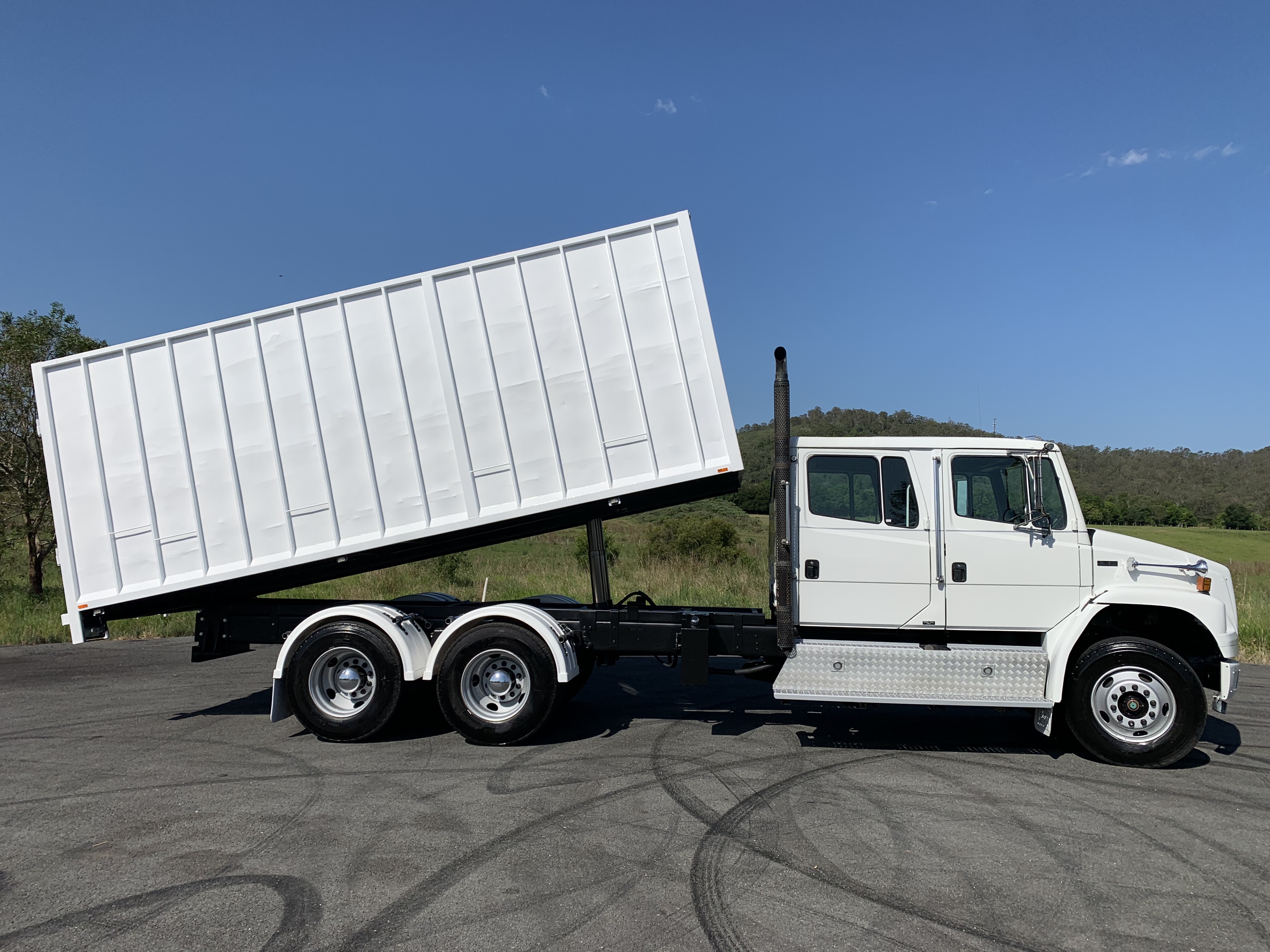 1997 FREIGHTLINER FL80 TIPPER