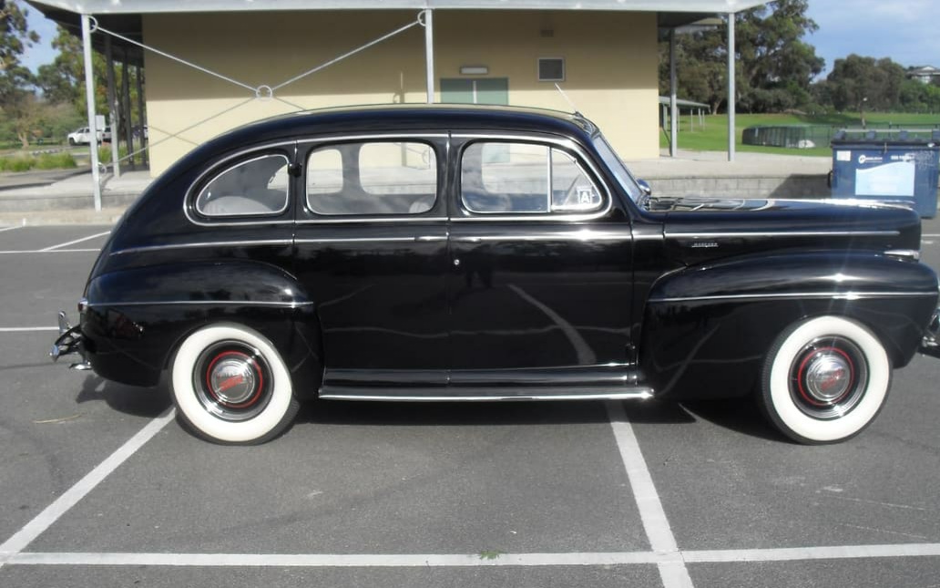 1940 MERCURY EIGHT SEDAN 