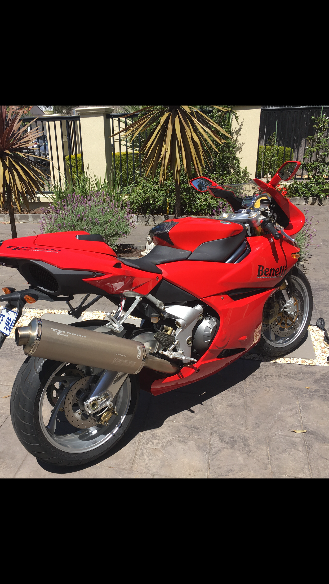 2004 BENELLI TORNADO TRE NOVECENTO 900 SPORTS