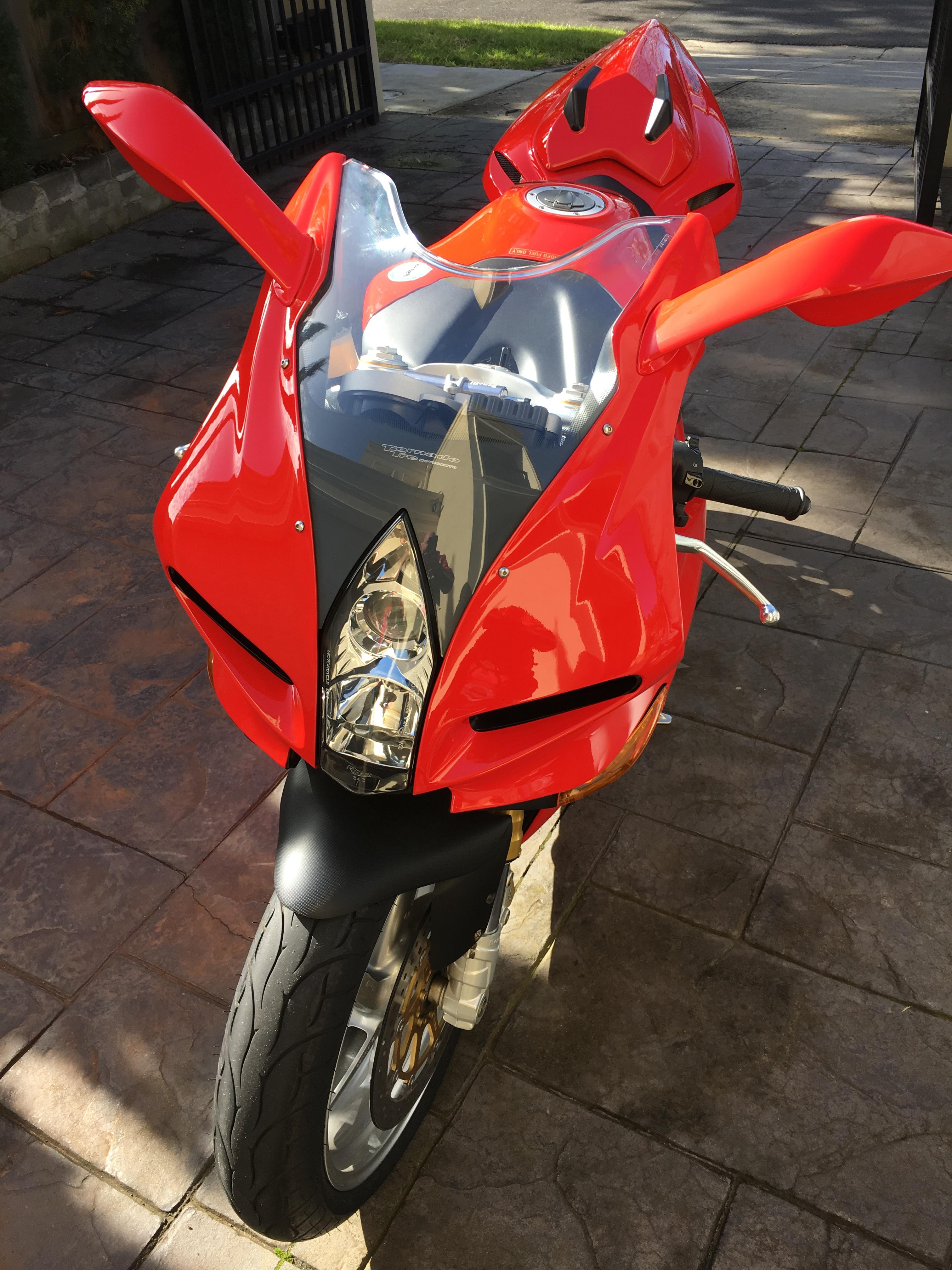 2004 BENELLI TORNADO TRE NOVECENTO 900 SPORTS
