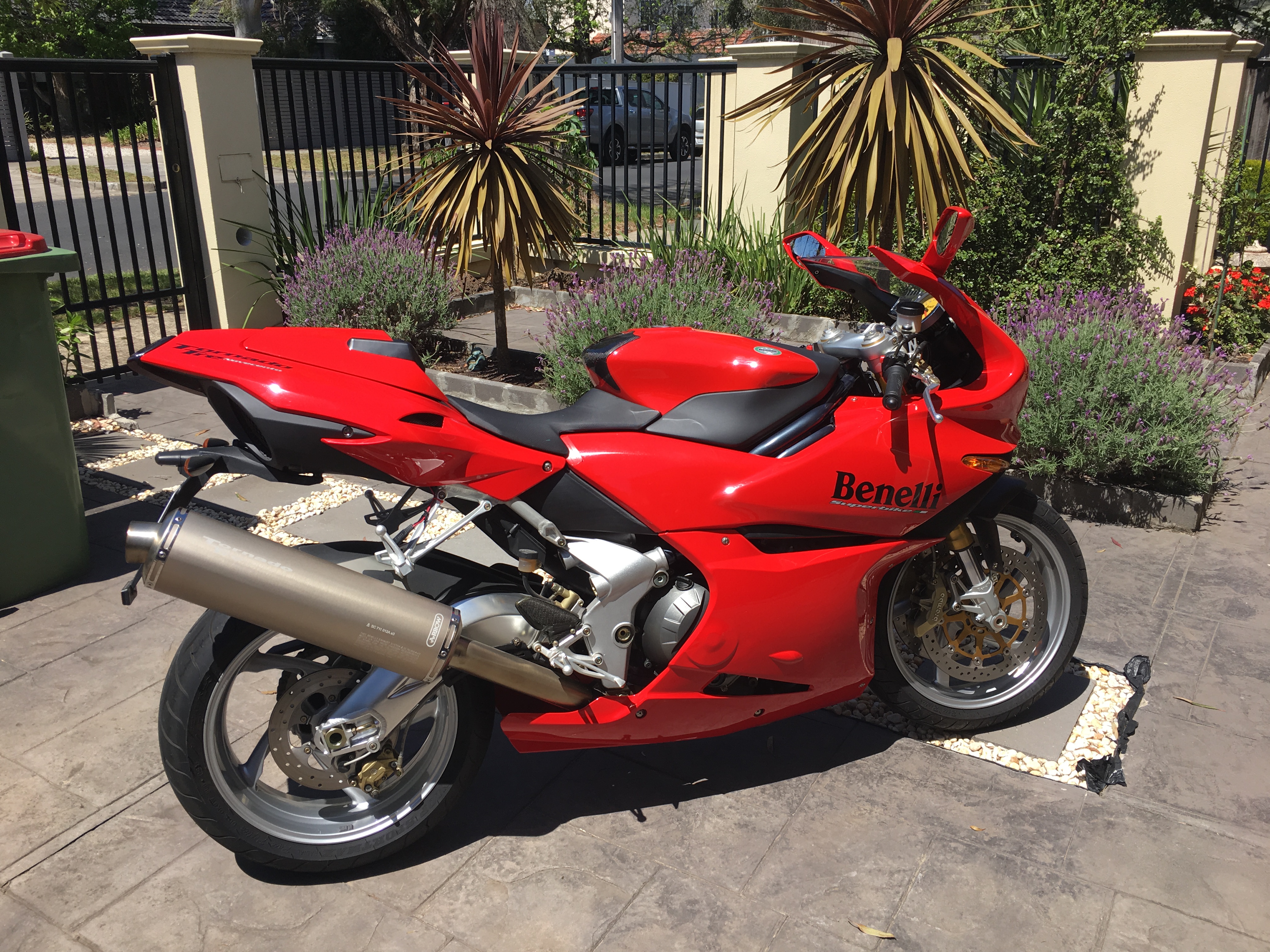 2004 BENELLI TORNADO TRE NOVECENTO 900 SPORTS