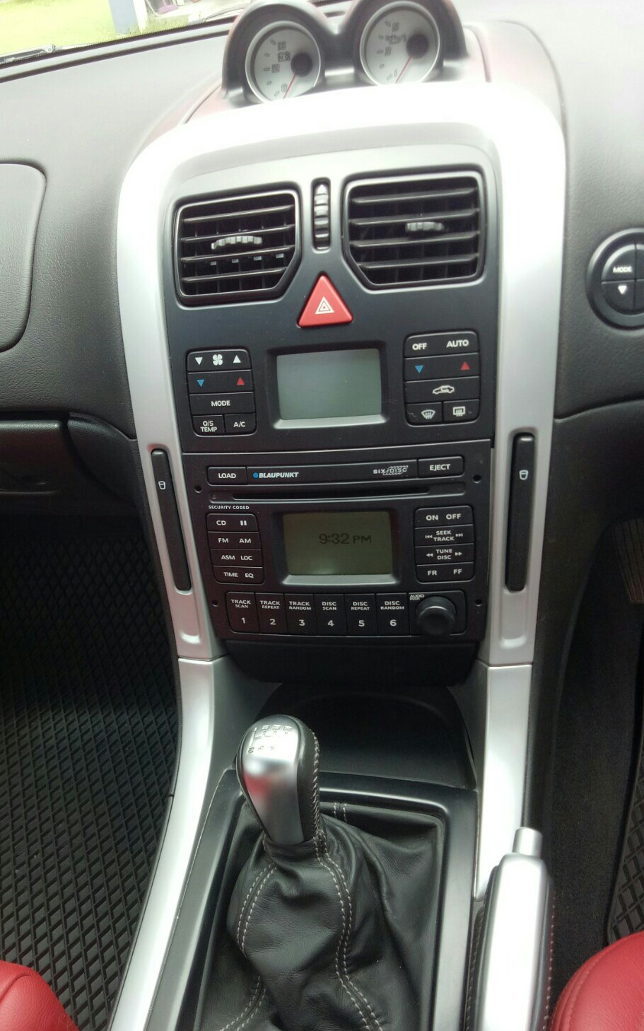 2005 HSV GTO COUPE
