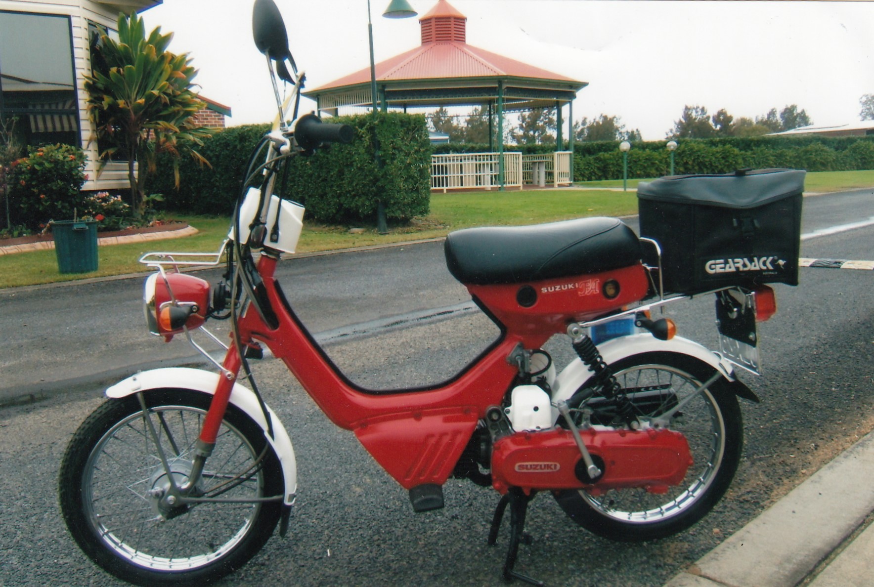 SCOOTER OR MOPED 50CC
