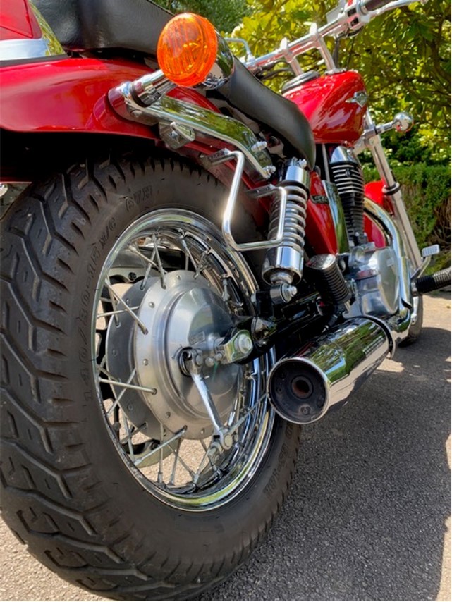 2014 SUZUKI BOULEVARD S40 CRUISER 