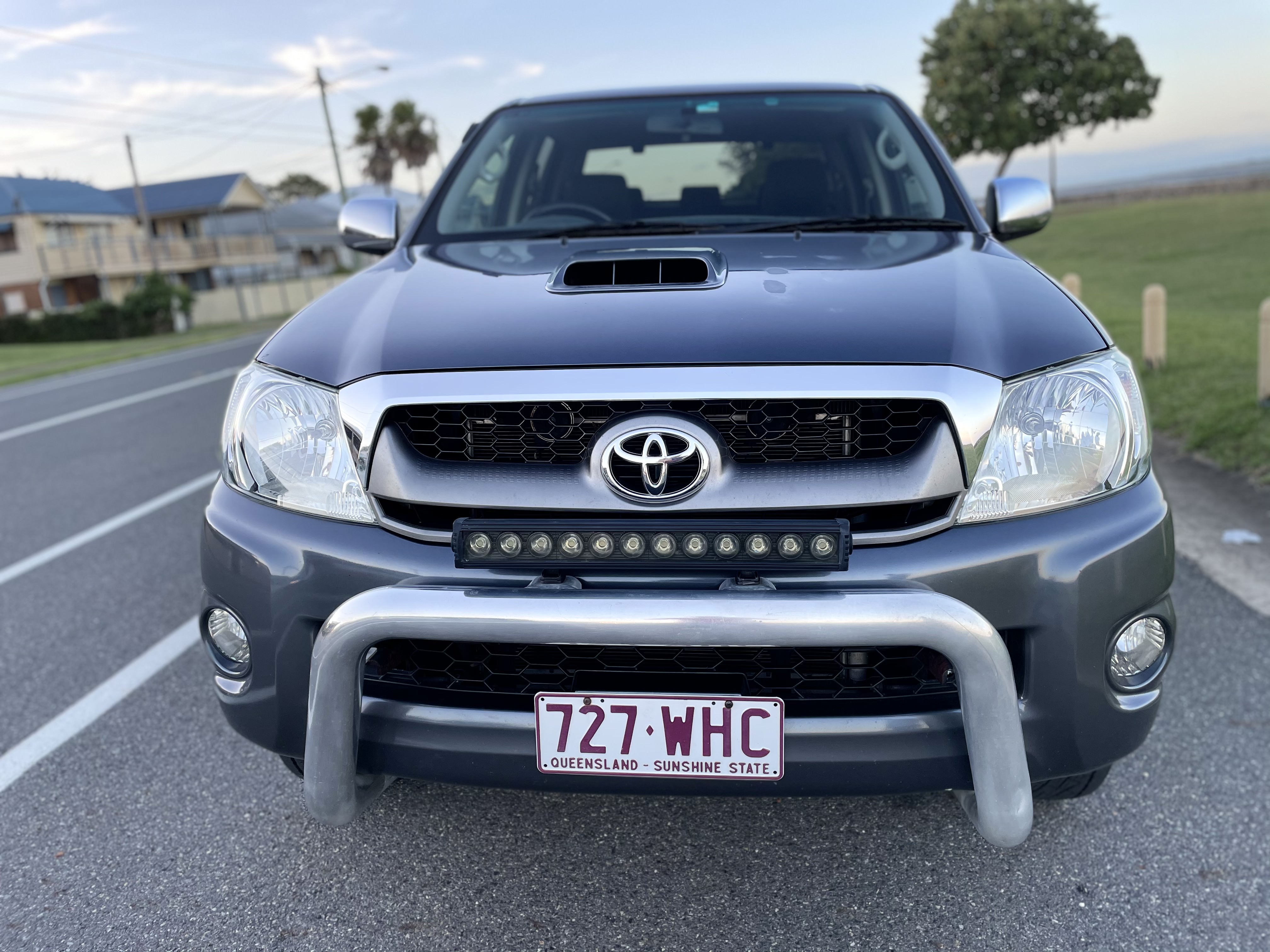 2010 TOYOTA HILUX KUN26R 09 UPGRADE SR5 (4x4) 4 SP AUTOMATIC DUAL CAB P/UP