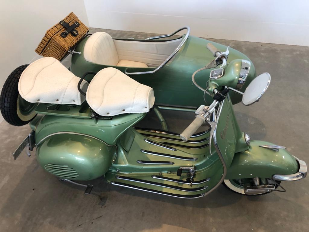 1952 VESPA 125 VM1 SCOOTER