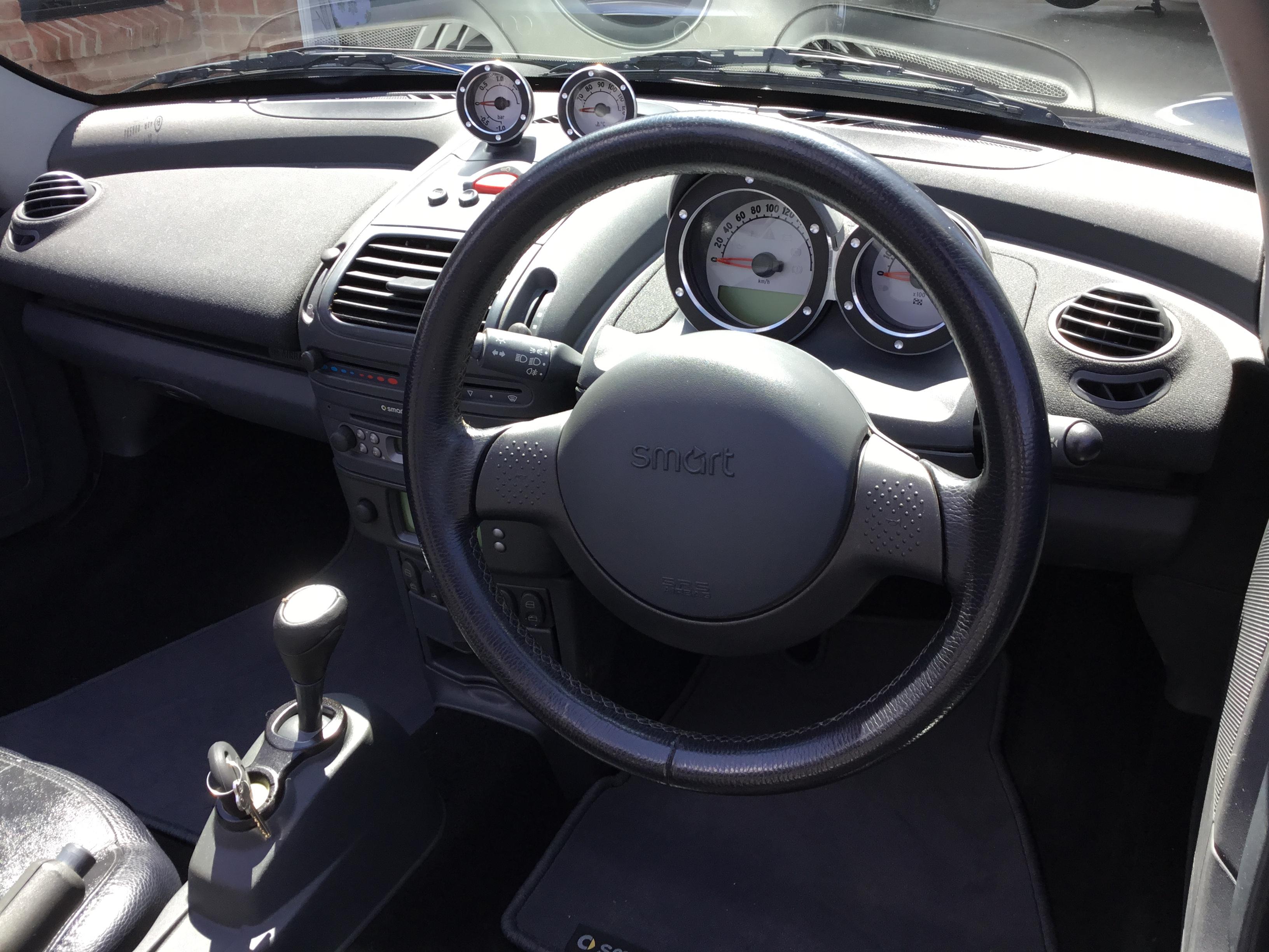 2003 SMART ROADSTER CONVERTIBLE