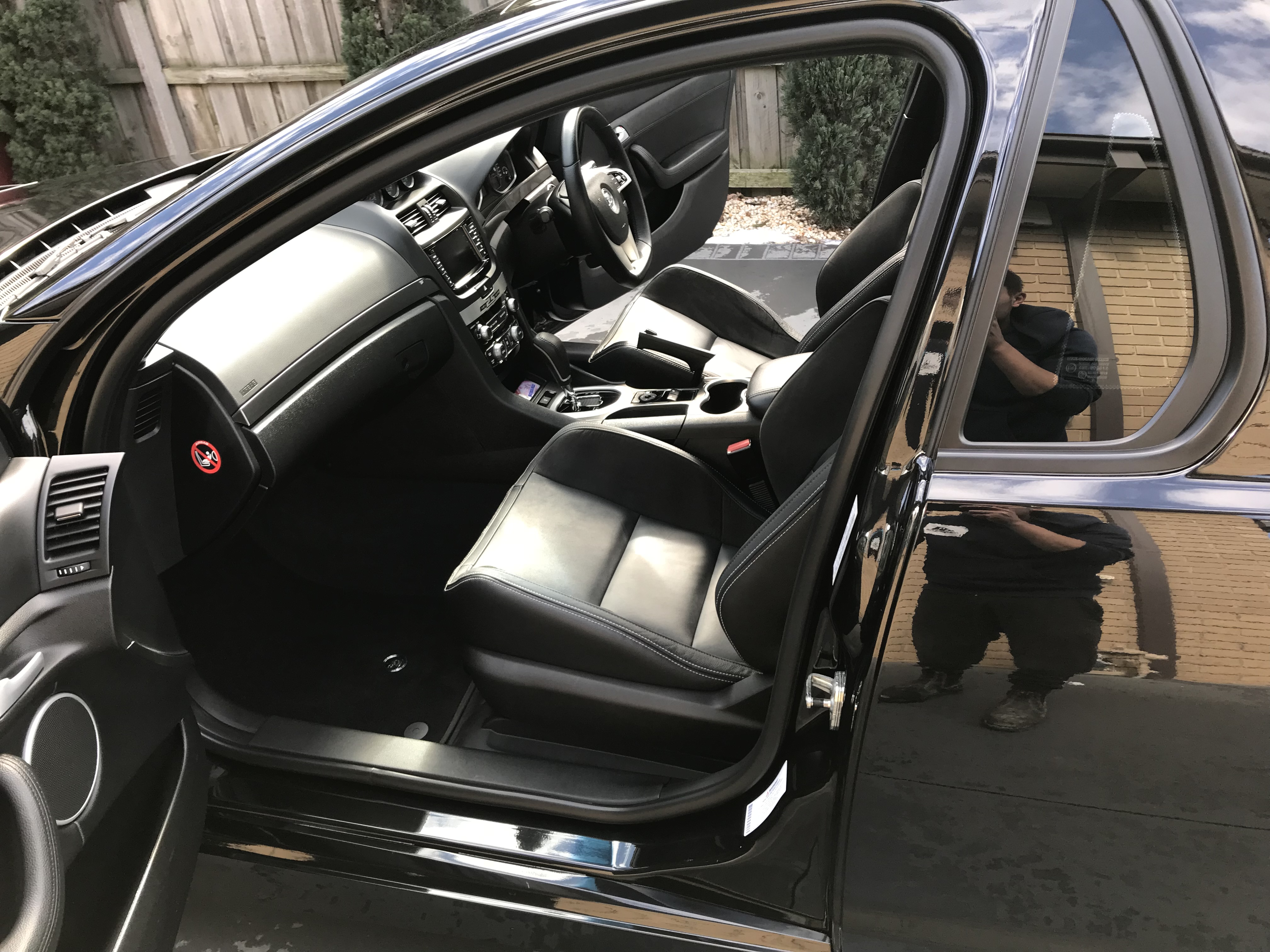 2012 HSV MALOO E3 MY12.5 R8 6 SP AUTOMATIC UTILITY