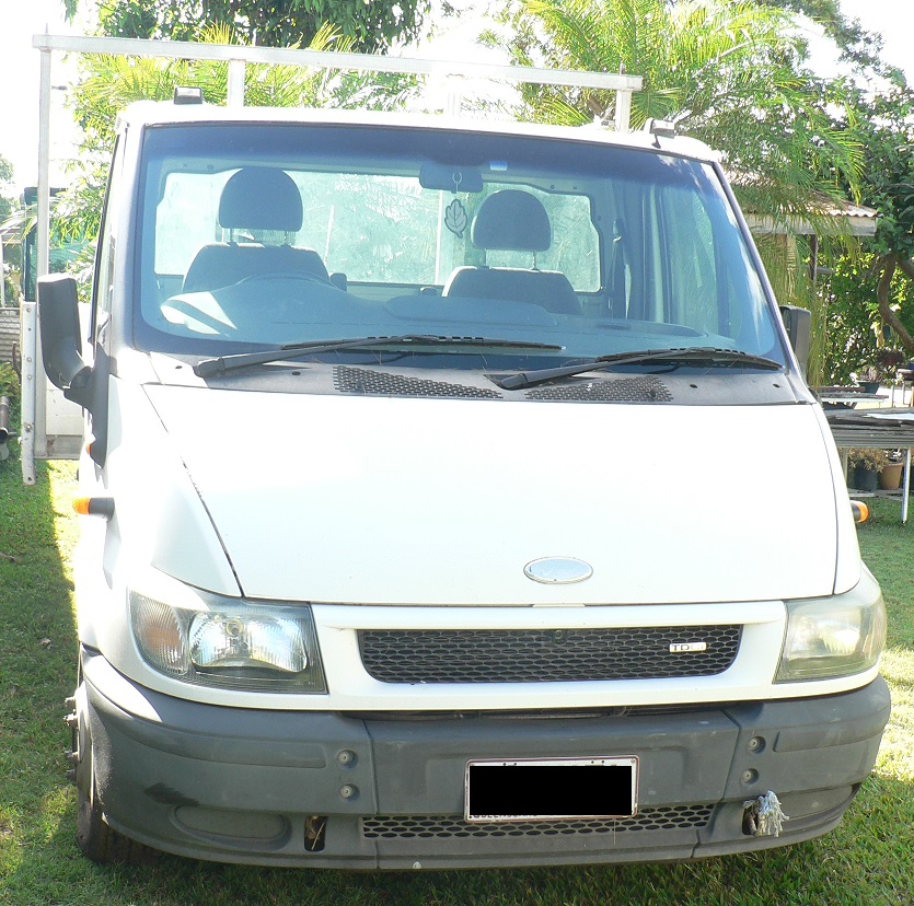 2004 FORD TRANSIT TRAY