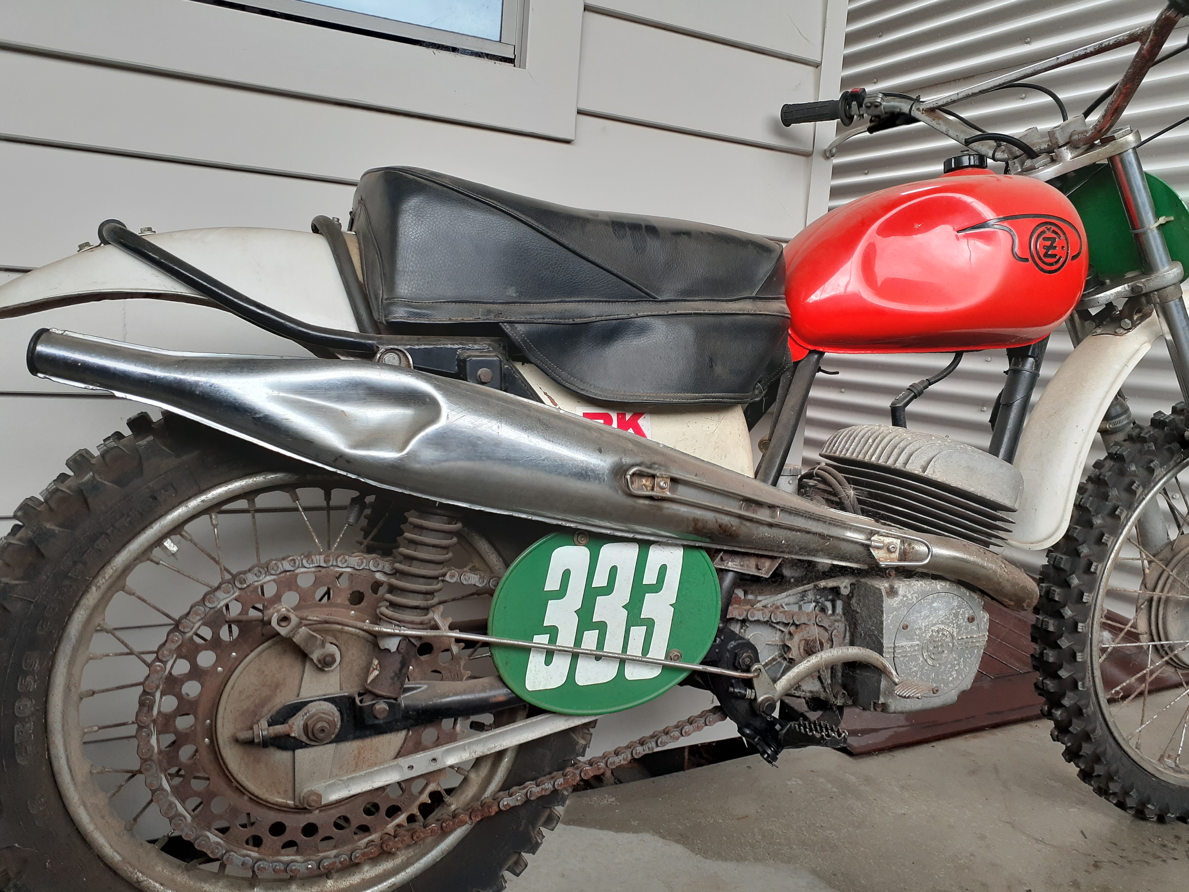 1969 CZ TYPE 980 SIDE PIPE ROAD/RACER