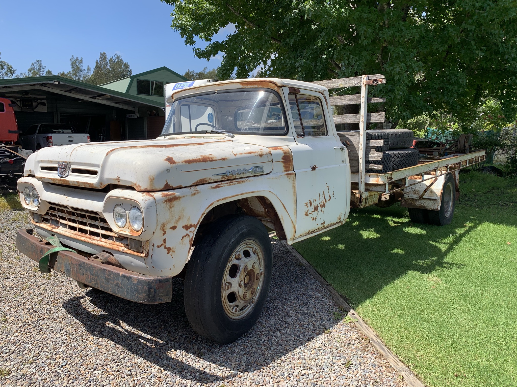 1960 FORD F600 TRAY