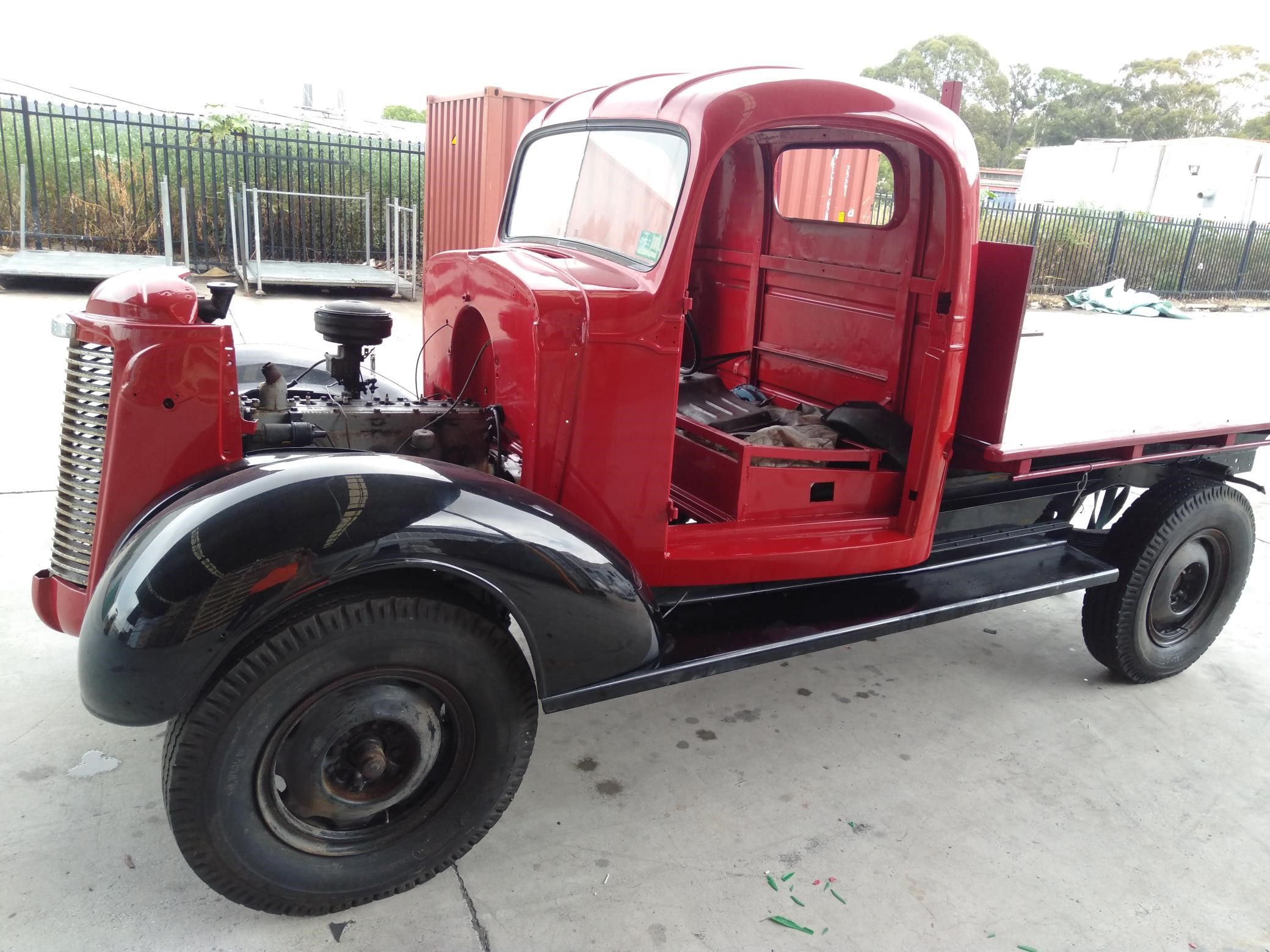 1937 OLDSMOBILE TRUCK