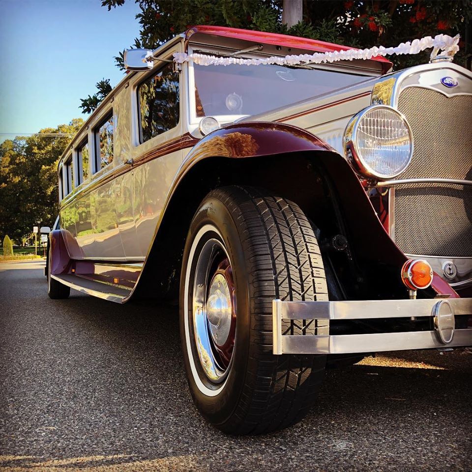 1931 FORD STRETCH LIMOUSINE 