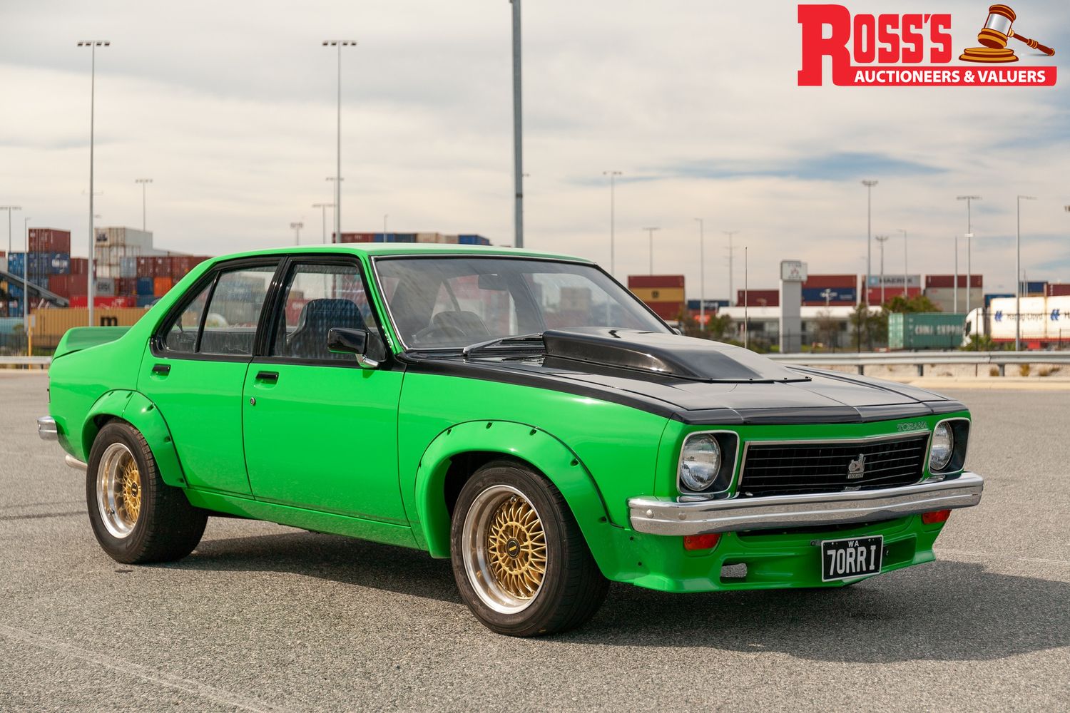 1976 HOLDEN TORANA LX SL/R 5000 3 SP AUTOMATIC 4D SEDAN 