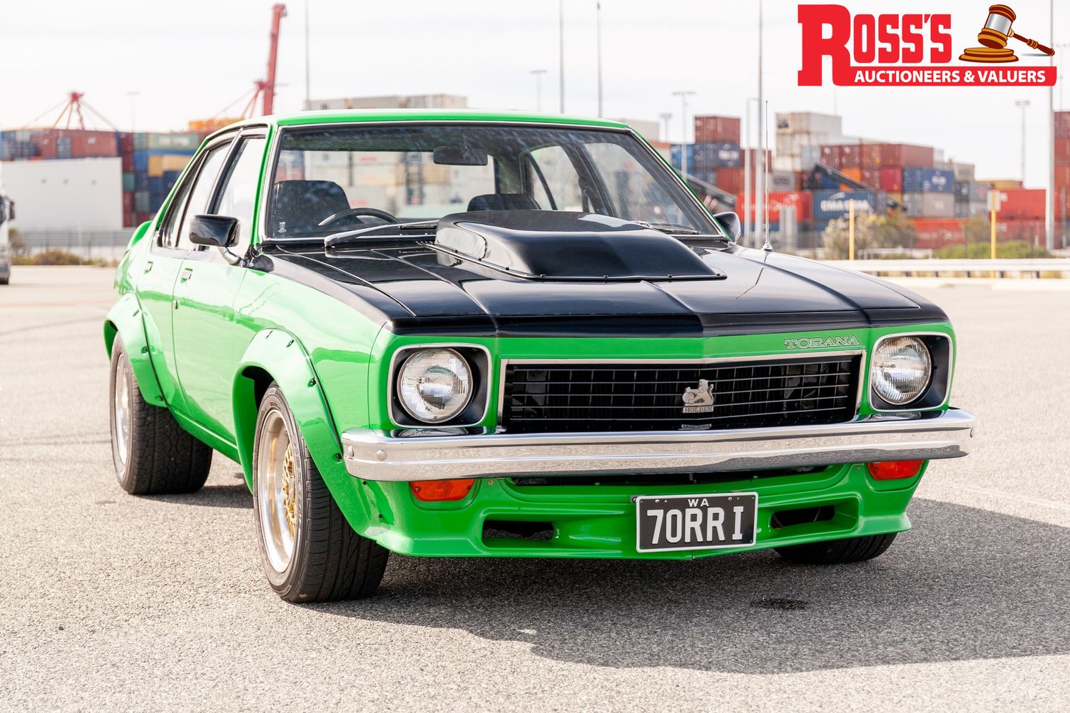 1976 HOLDEN TORANA LX SL/R 5000 3 SP AUTOMATIC 4D SEDAN 