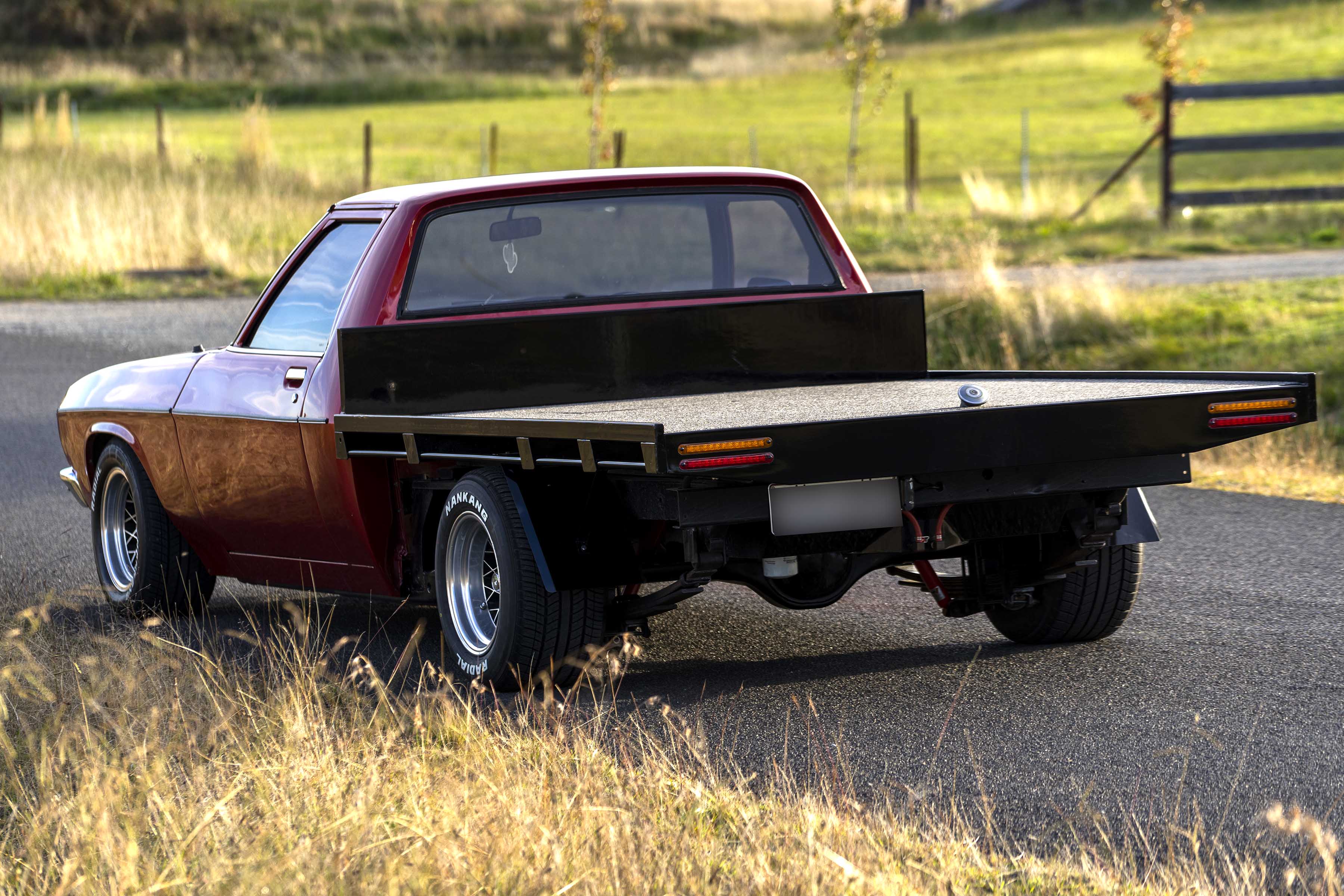 1973 HOLDEN HQ ONE TONNER UTE 