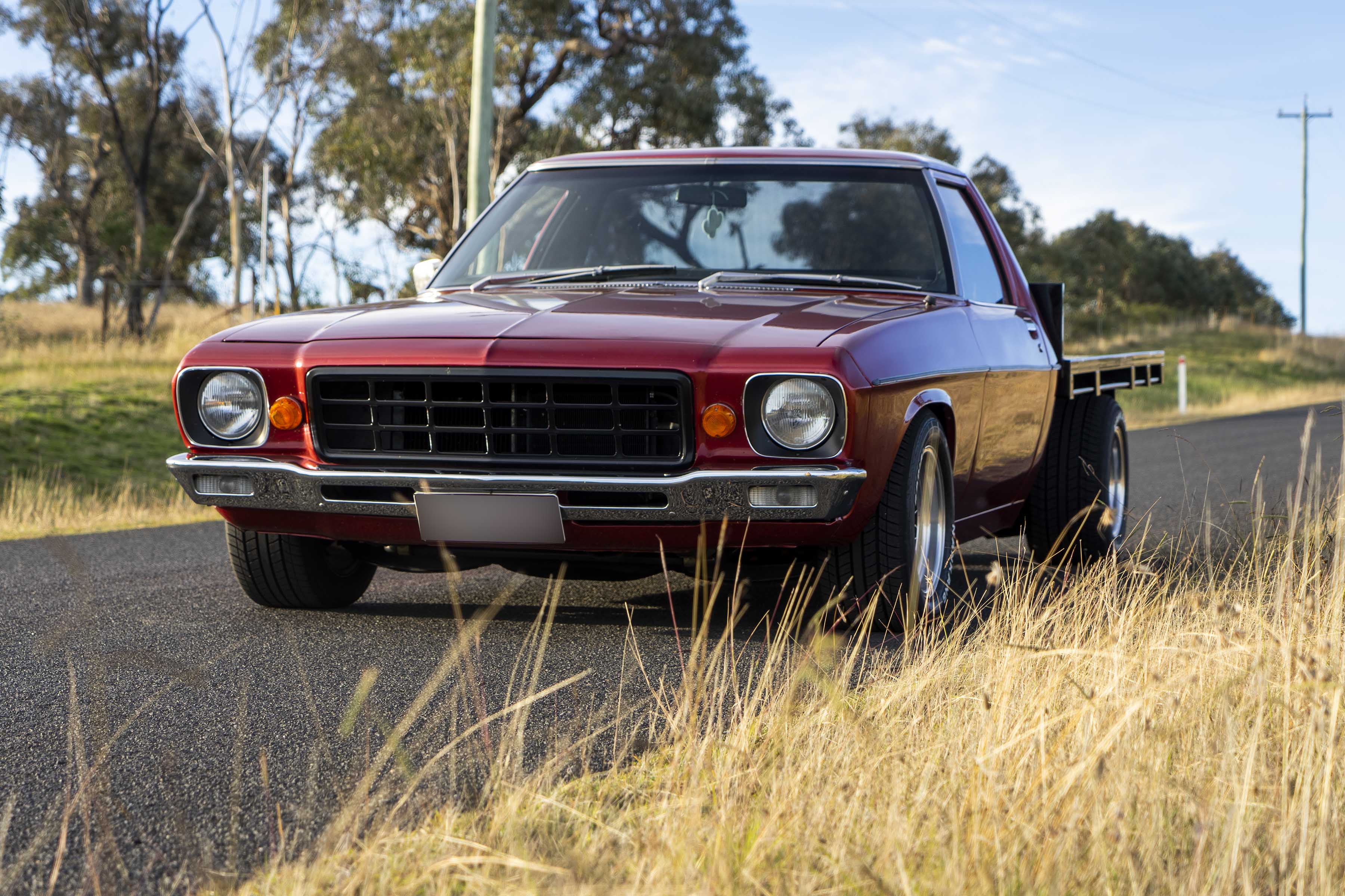 1973 HOLDEN HQ ONE TONNER UTE 