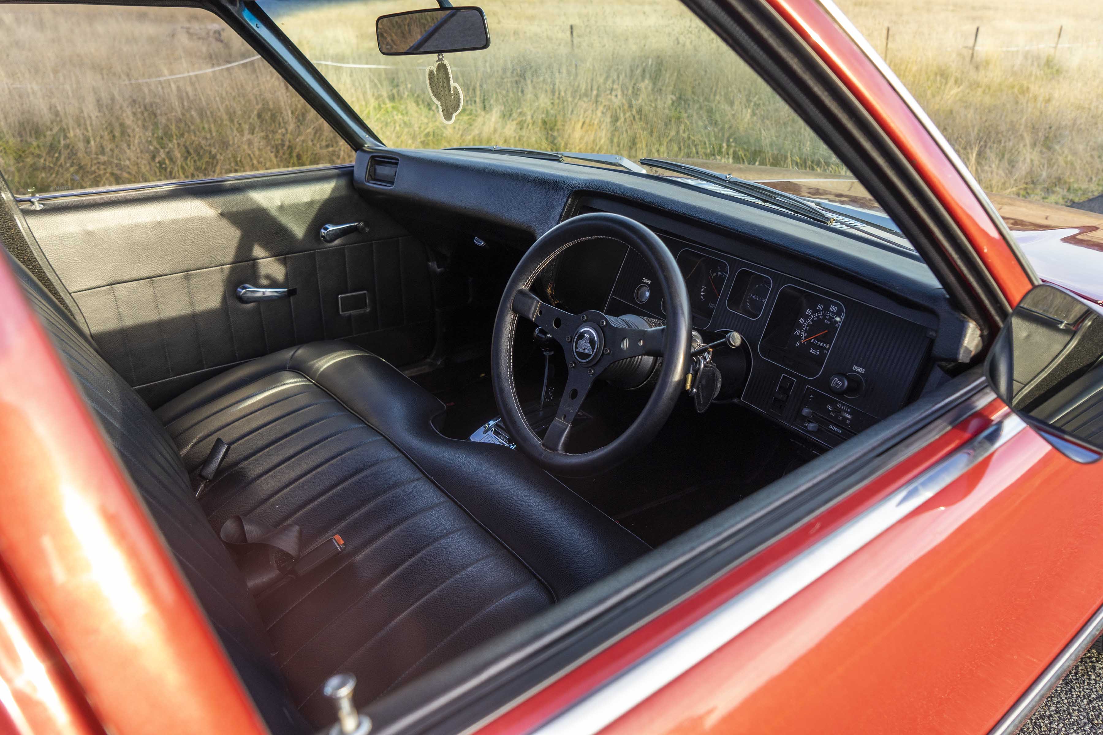1973 HOLDEN HQ ONE TONNER UTE 