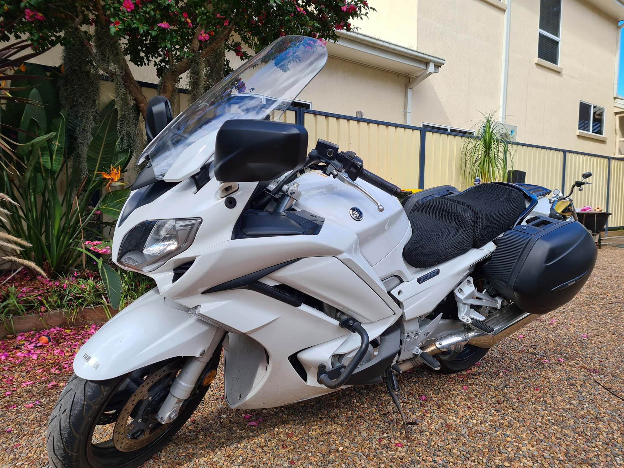 2013 YAMAHA FJR1300A ROAD
