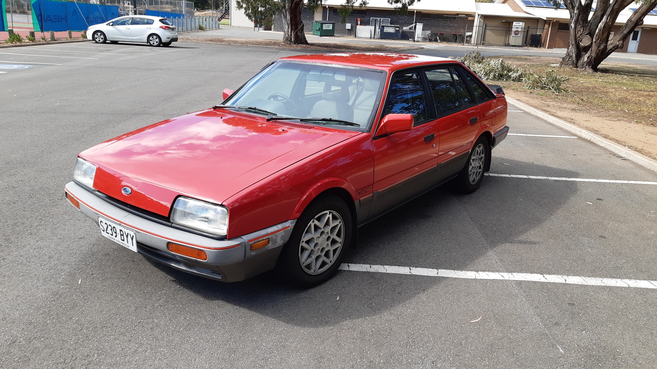 1986 FORD TELSTAR AS TX5 HATCHBACK