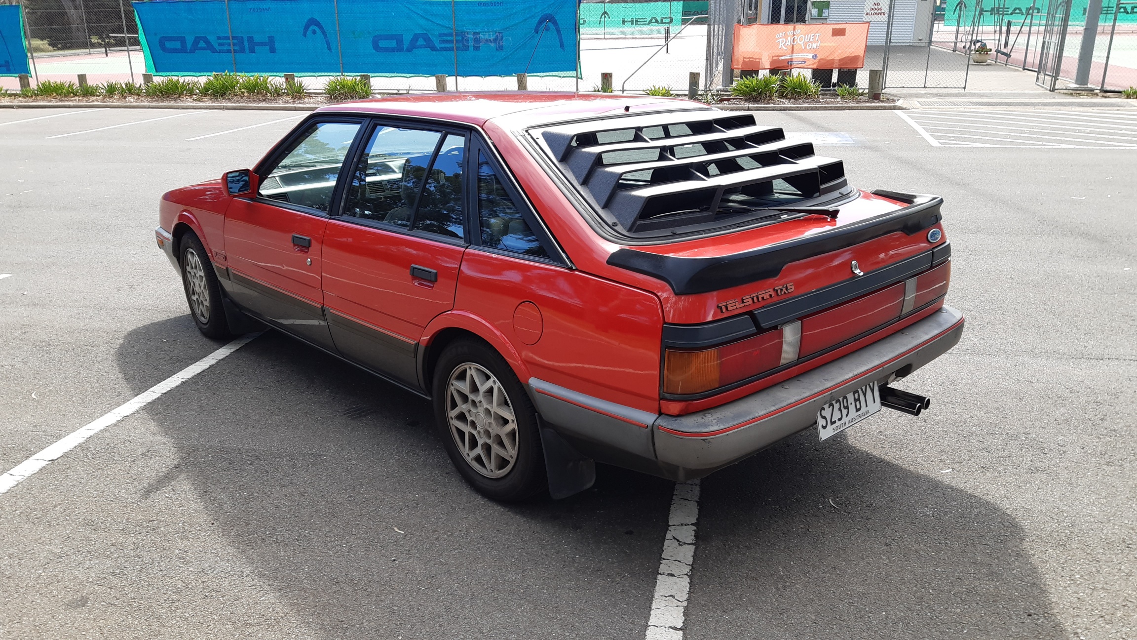 1986 FORD TELSTAR AS TX5 HATCHBACK
