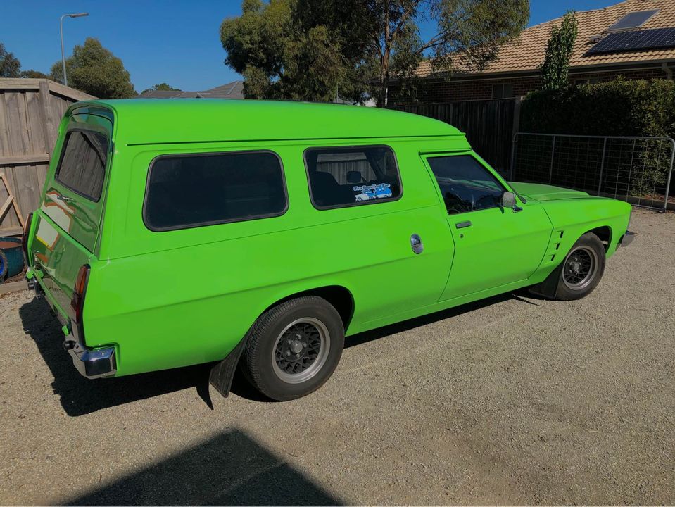 1984 HOLDEN WB PANELVAN