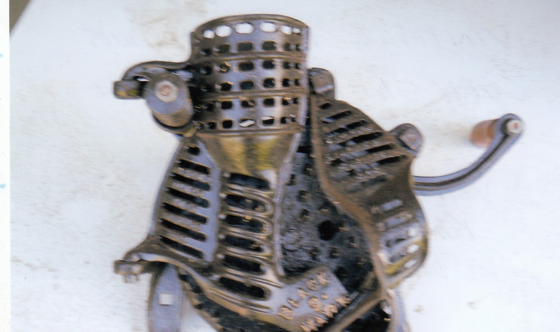 VINTAGE BLACK HAWK CORN SHELLER