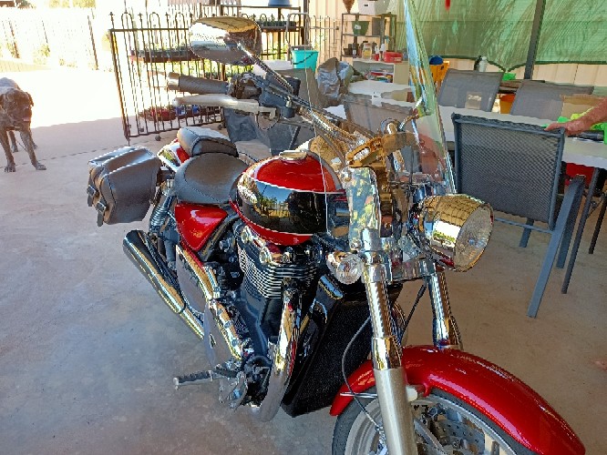 2011 TRIUMPH THUNDERBIRD CRUISER 