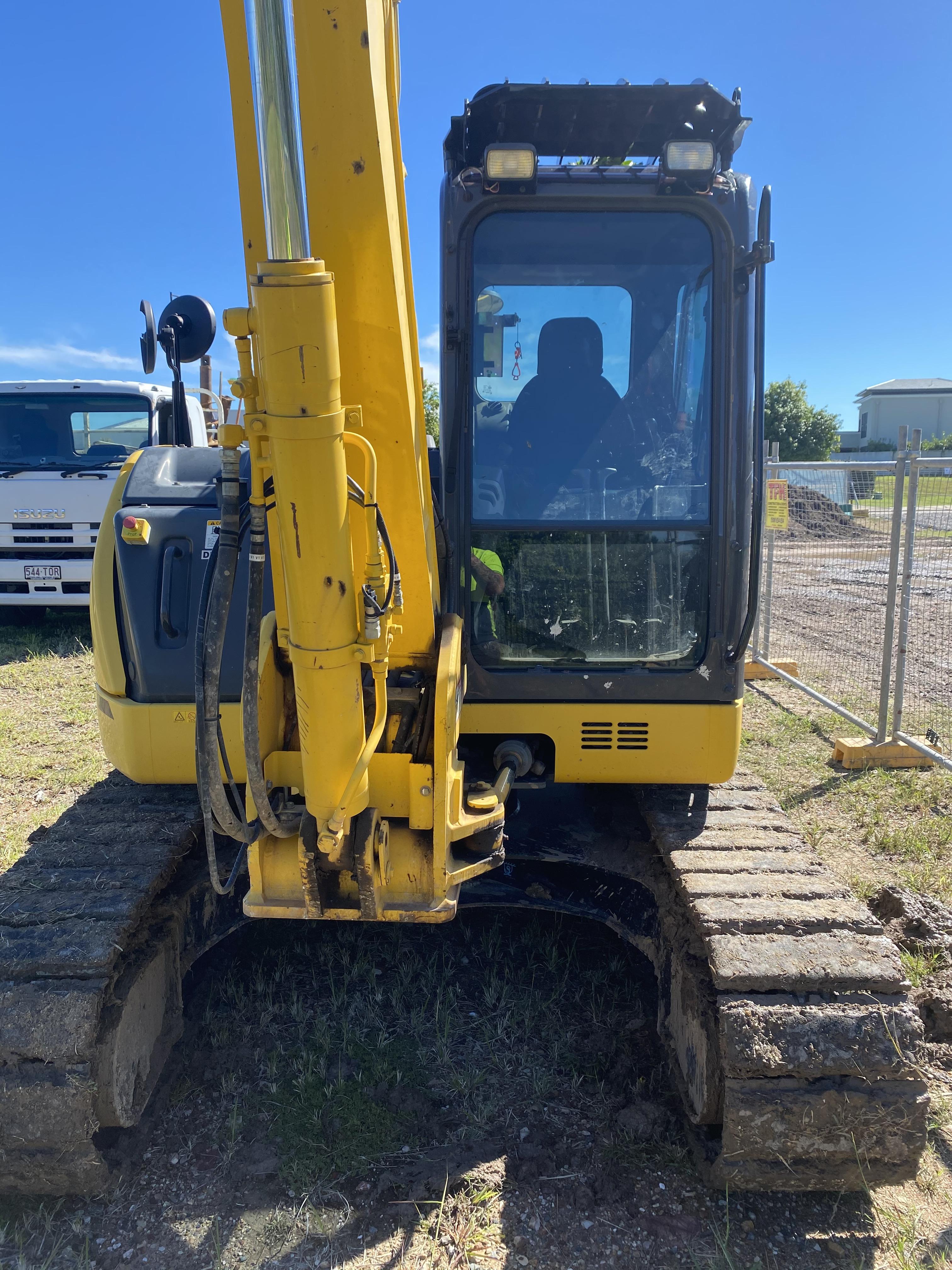2018 SIMITOMO SH8 EXCAVATOR 
