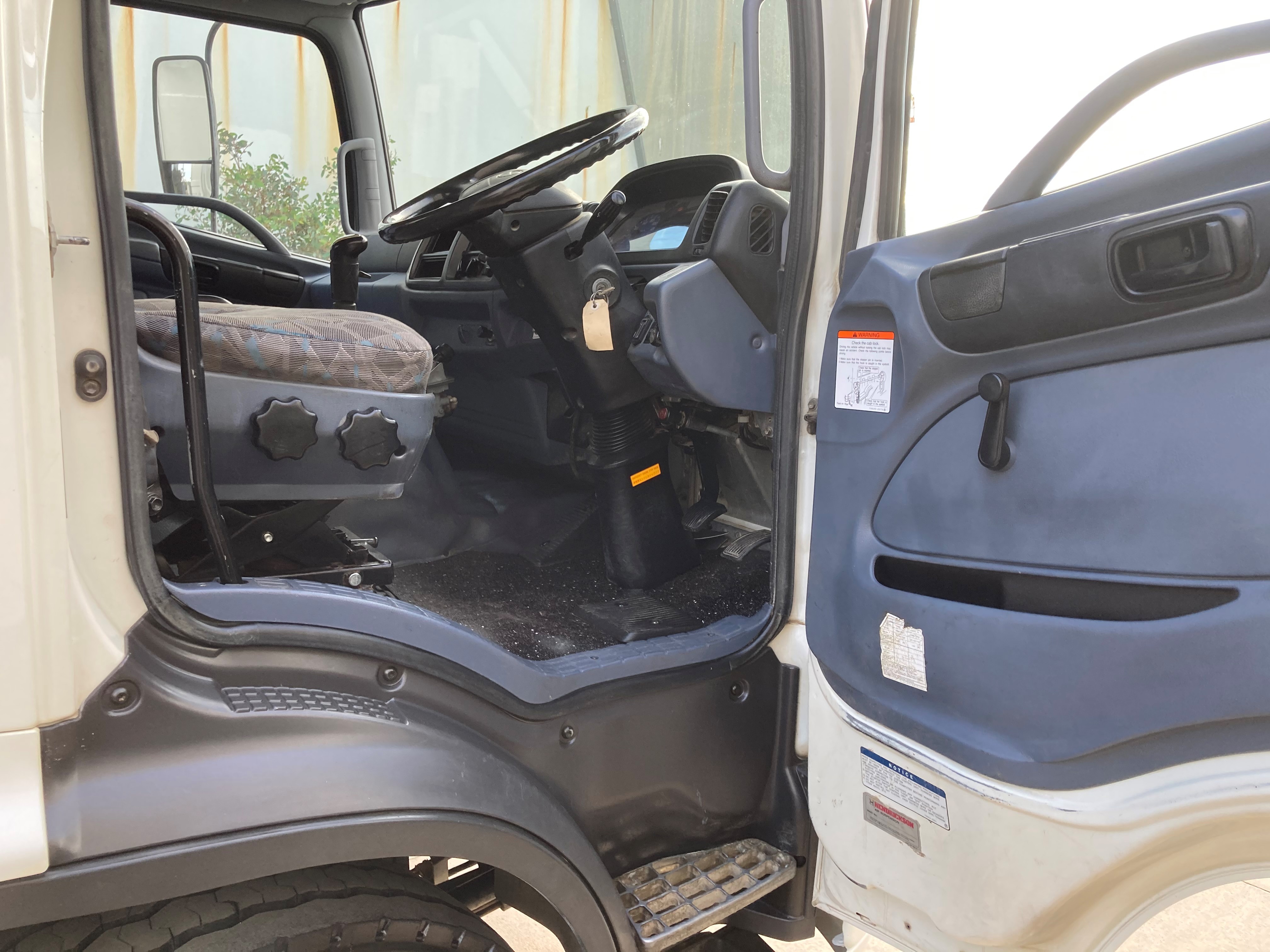 2003 HINO GH 8 TON TIPPER
