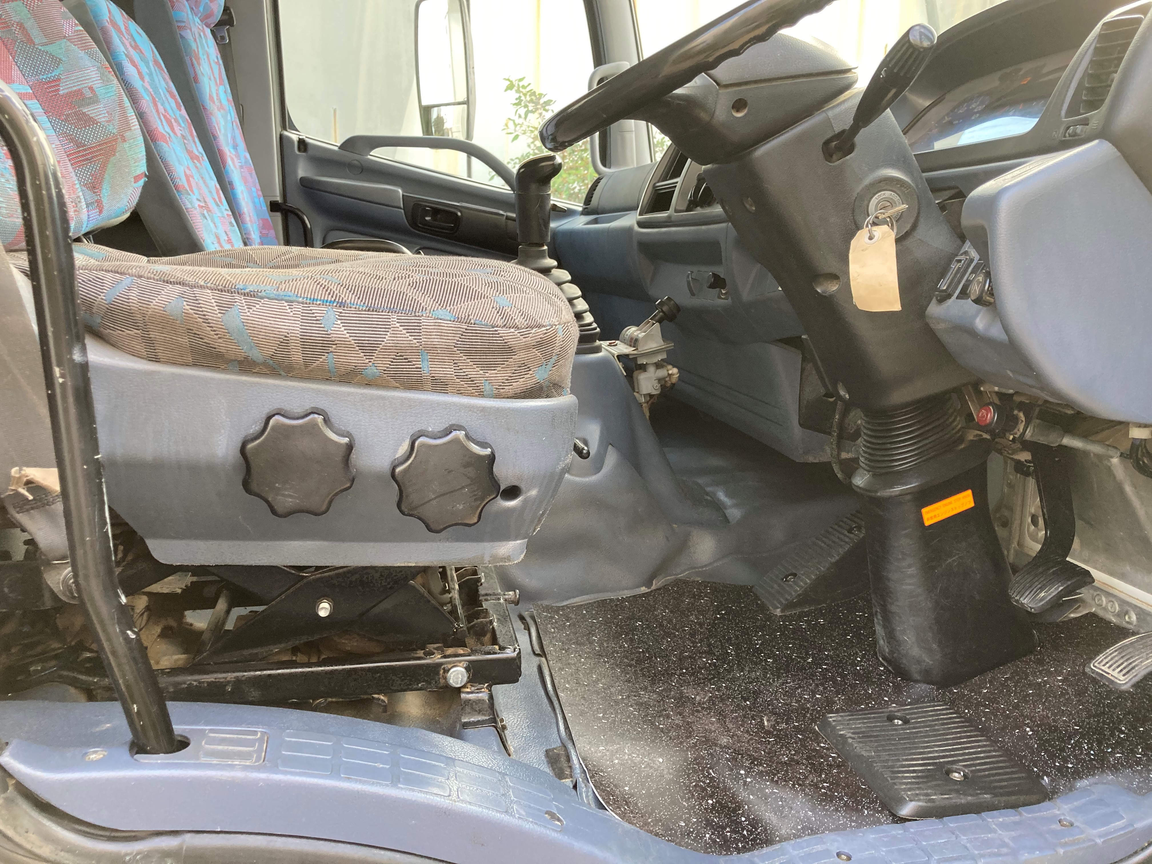 2003 HINO GH 8 TON TIPPER