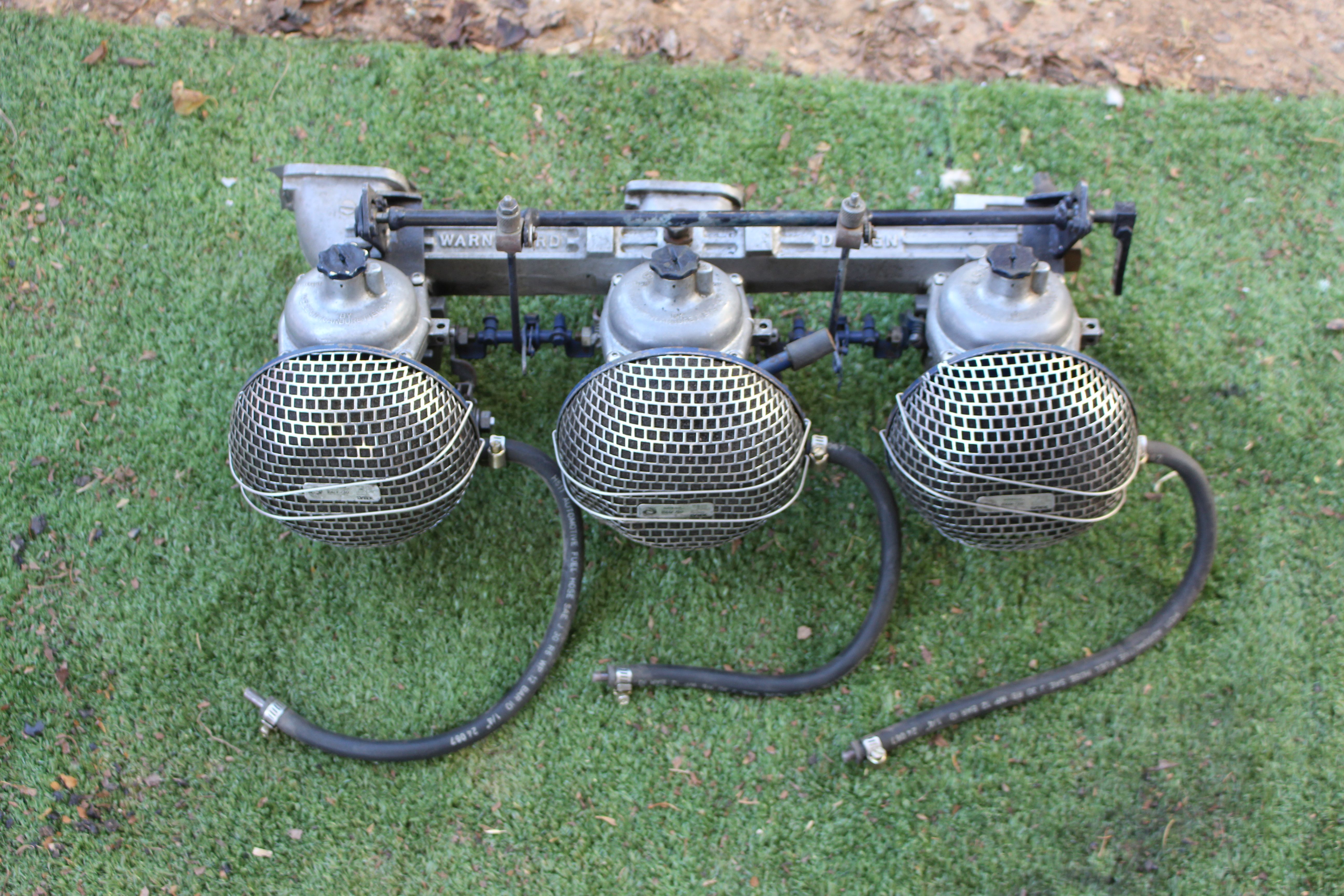 HOLDEN RED MOTOR TRIPLE STROMBERG CARBURETORS