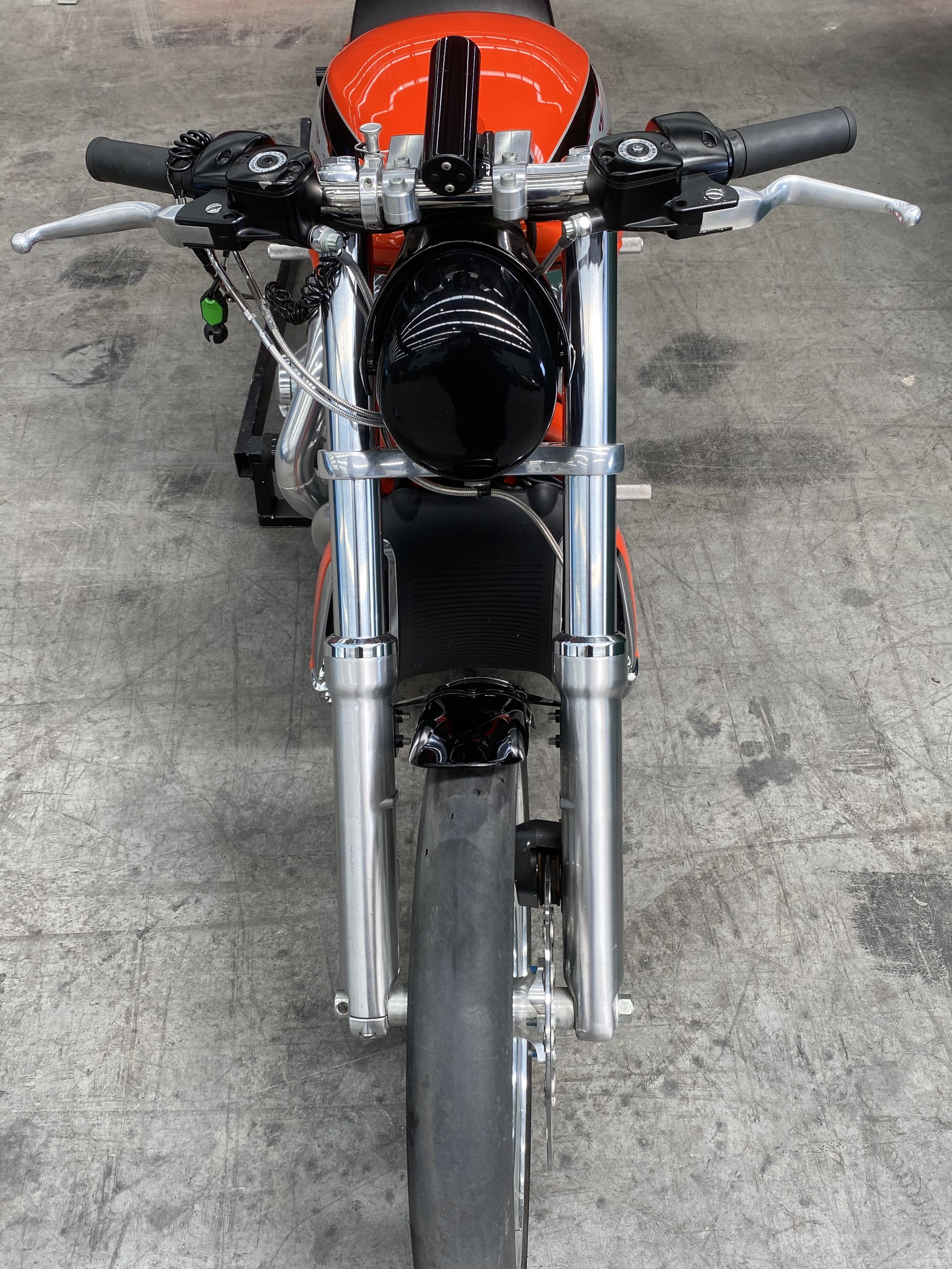 2005 HARLEY-DAVIDSON VRSCSE SCREAMIN' EAGLE V-ROD CRUISER